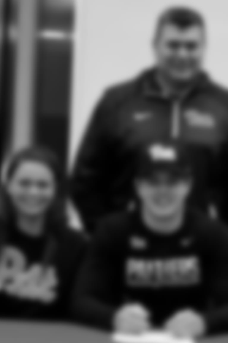 Parallax_Pickett_Kenny_Signing_Day