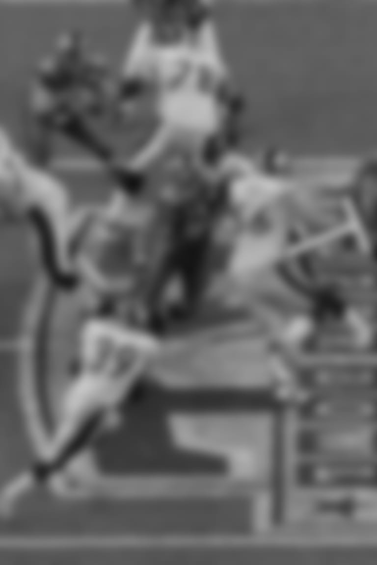 Parallax_Faneca_Alan_HOF_Super_Bowl_XL_Block