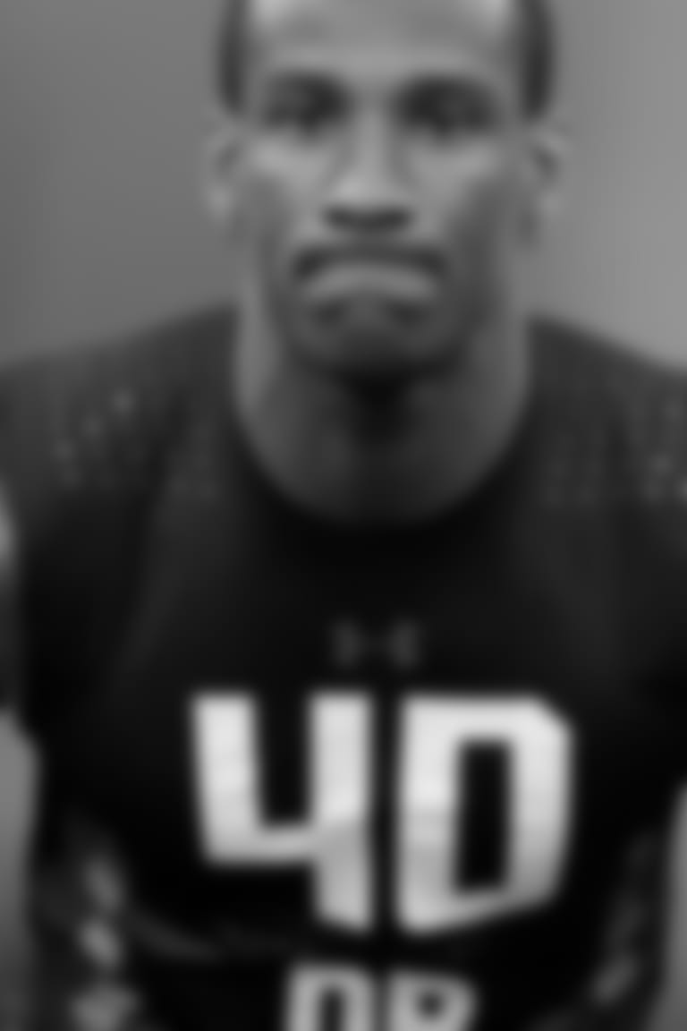 Parallax_Wallace_Levi_Combine_001