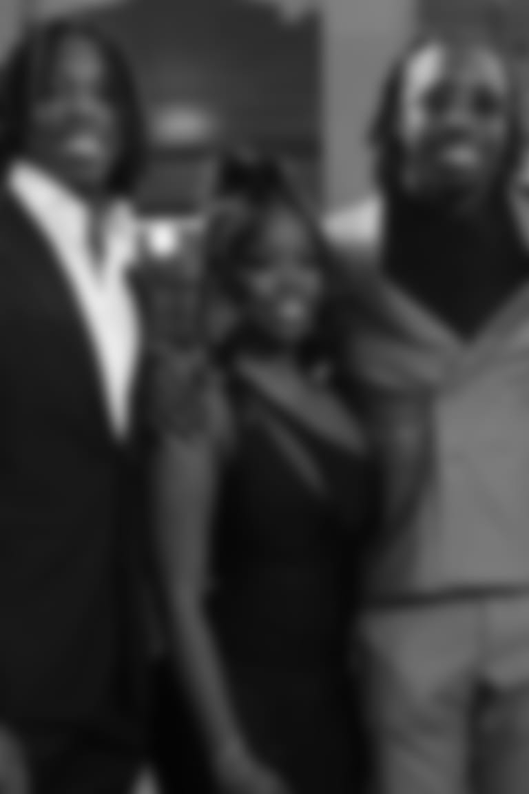 Parallax_Porter_Jr_Joey_Family_Formal