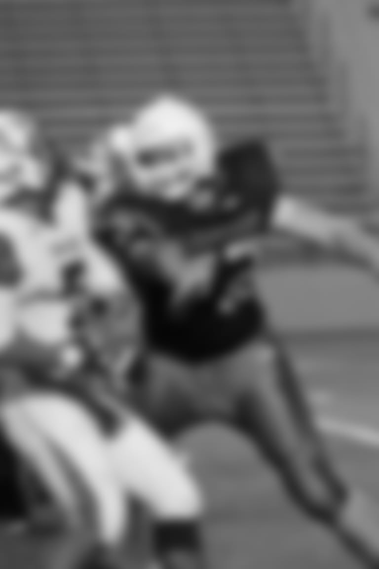 Parallax_Gentry_Zach_C04233401126306190