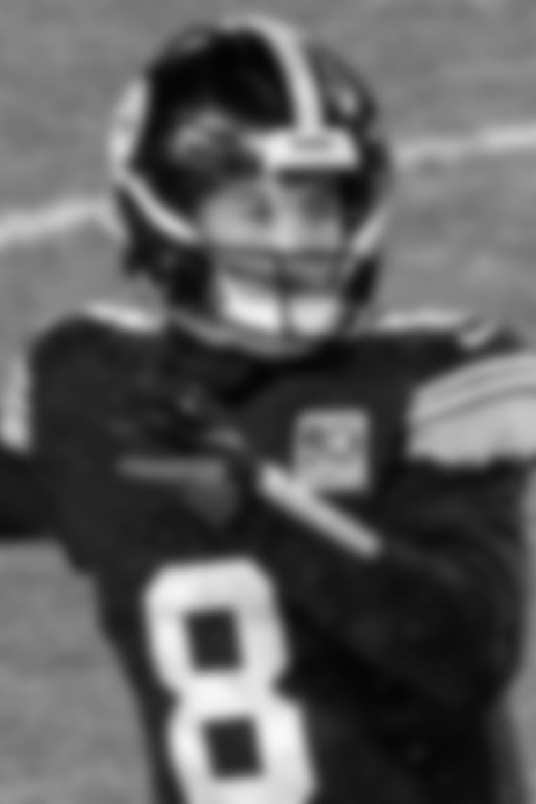 Parallax_PIckett_Kenny_Raiders_001