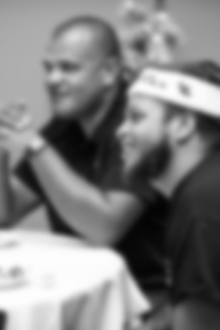 2022_1214_CD_TexansTeenClubHolidayParty_0020