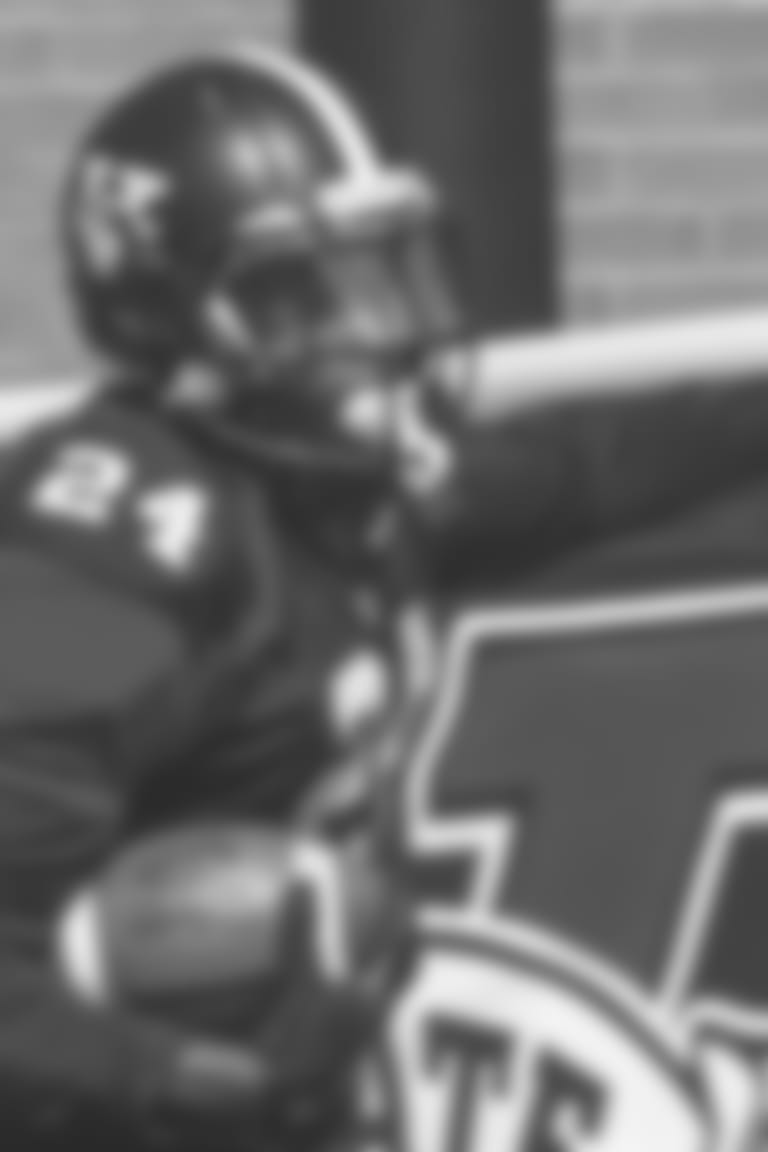 kenny-moore-feature-valdosta-state