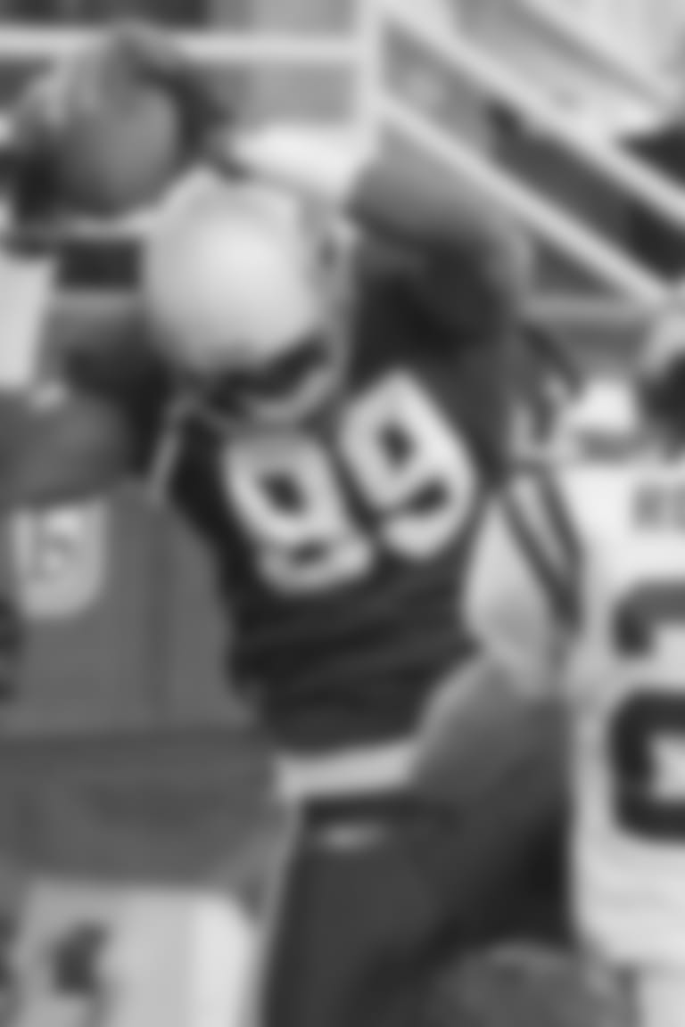 WR Nate Poole makes a reception to beat the Vikings in 2003