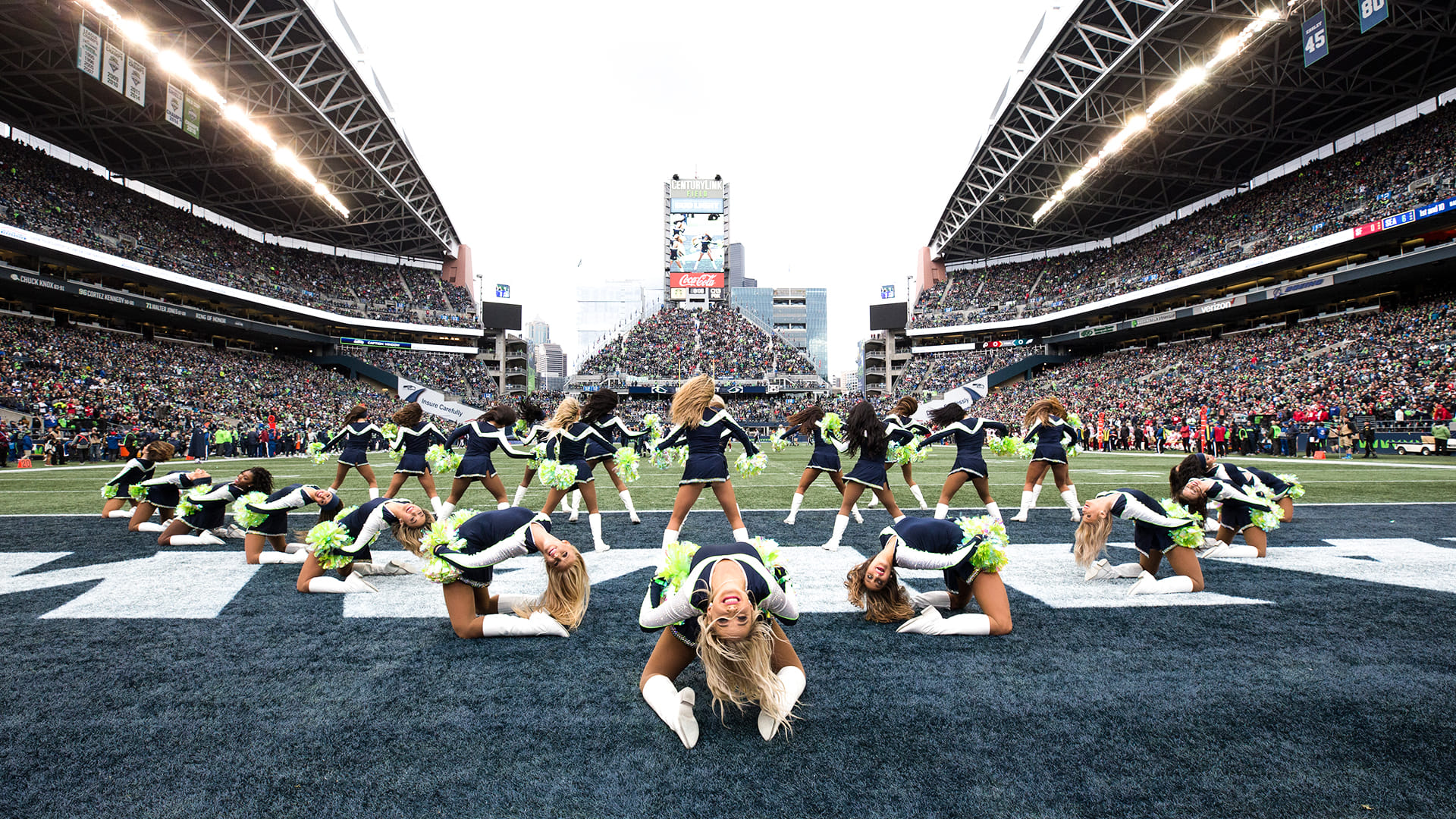 Seattle Seahawks Cheerleaders The Sea Gals Seattle Seahawks