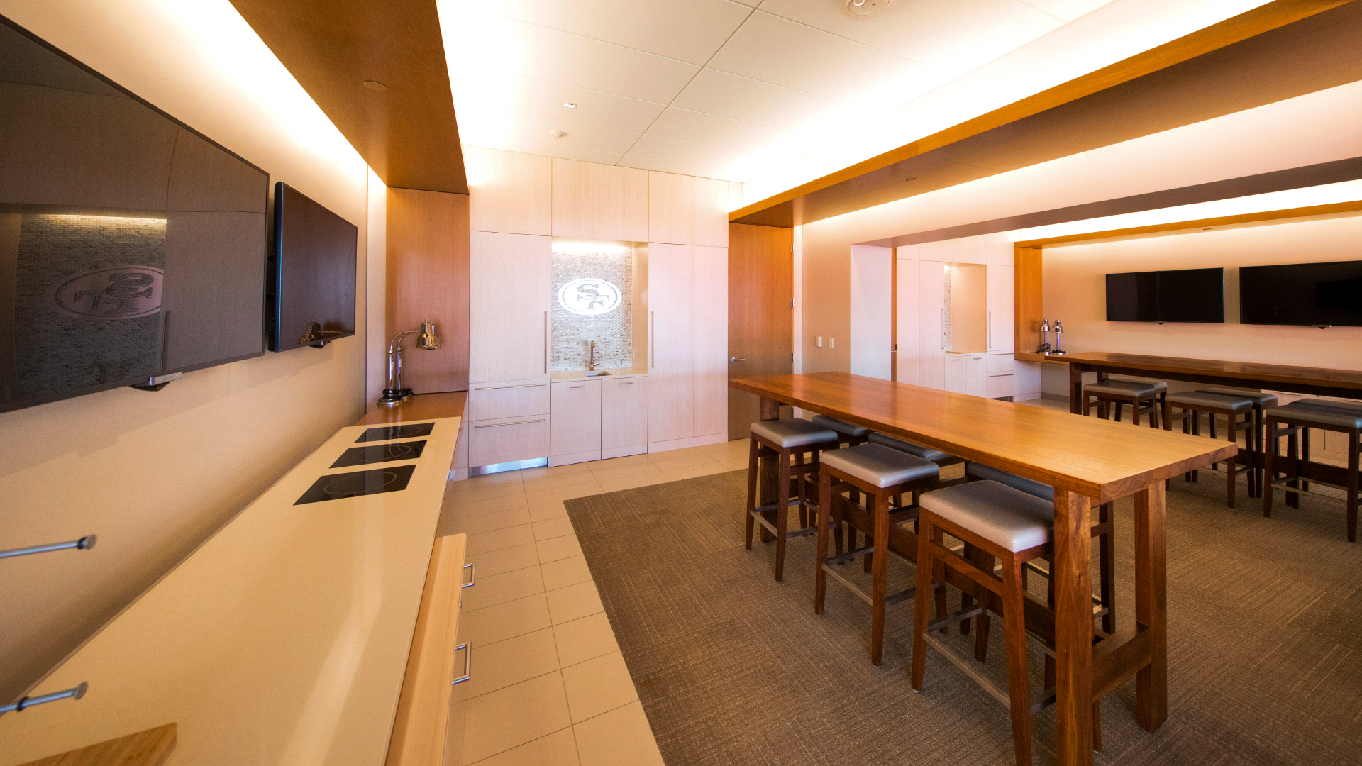 WEBEX LOUNGE DOUBLE