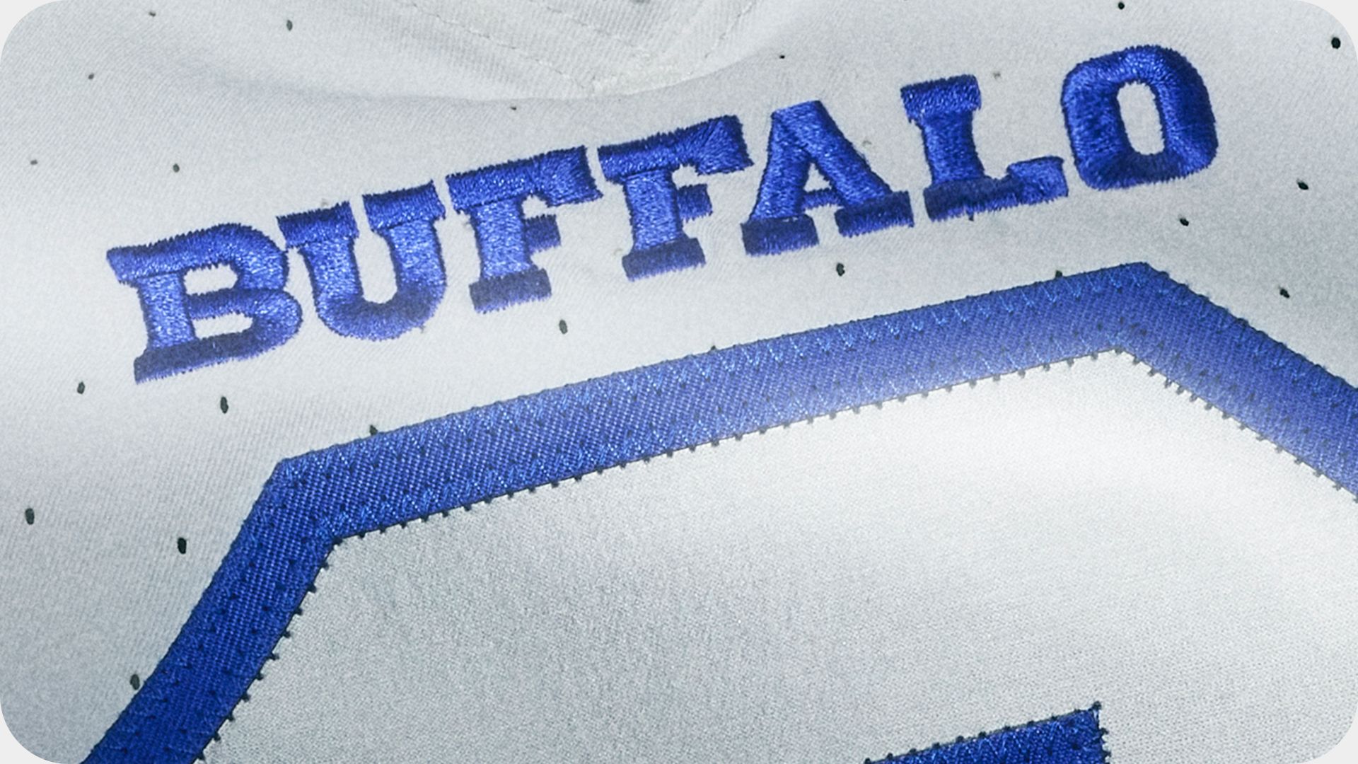 Rivlary_Landing Page Assets_Detail Buffalo Chest