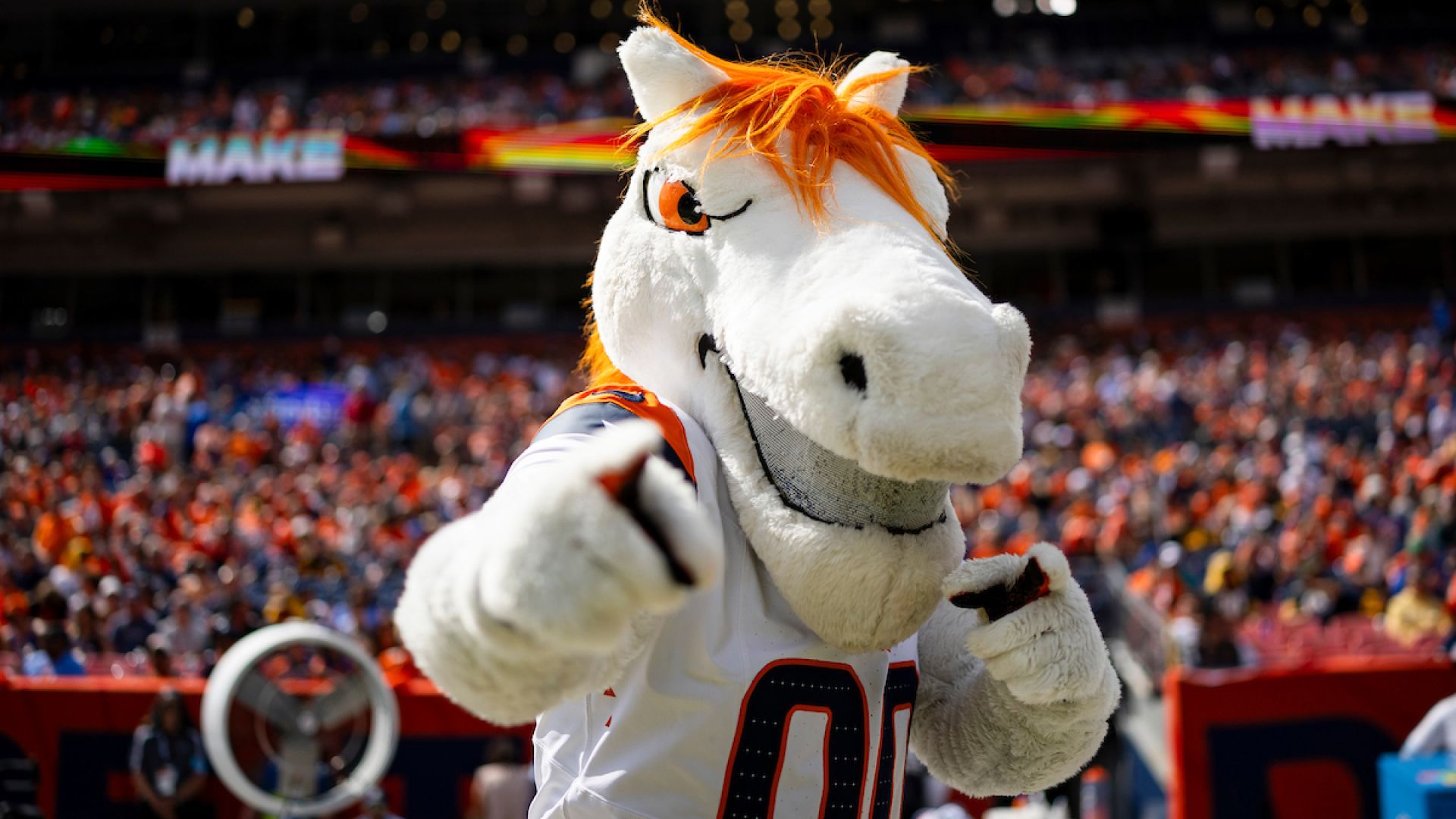 Broncos Entertainment