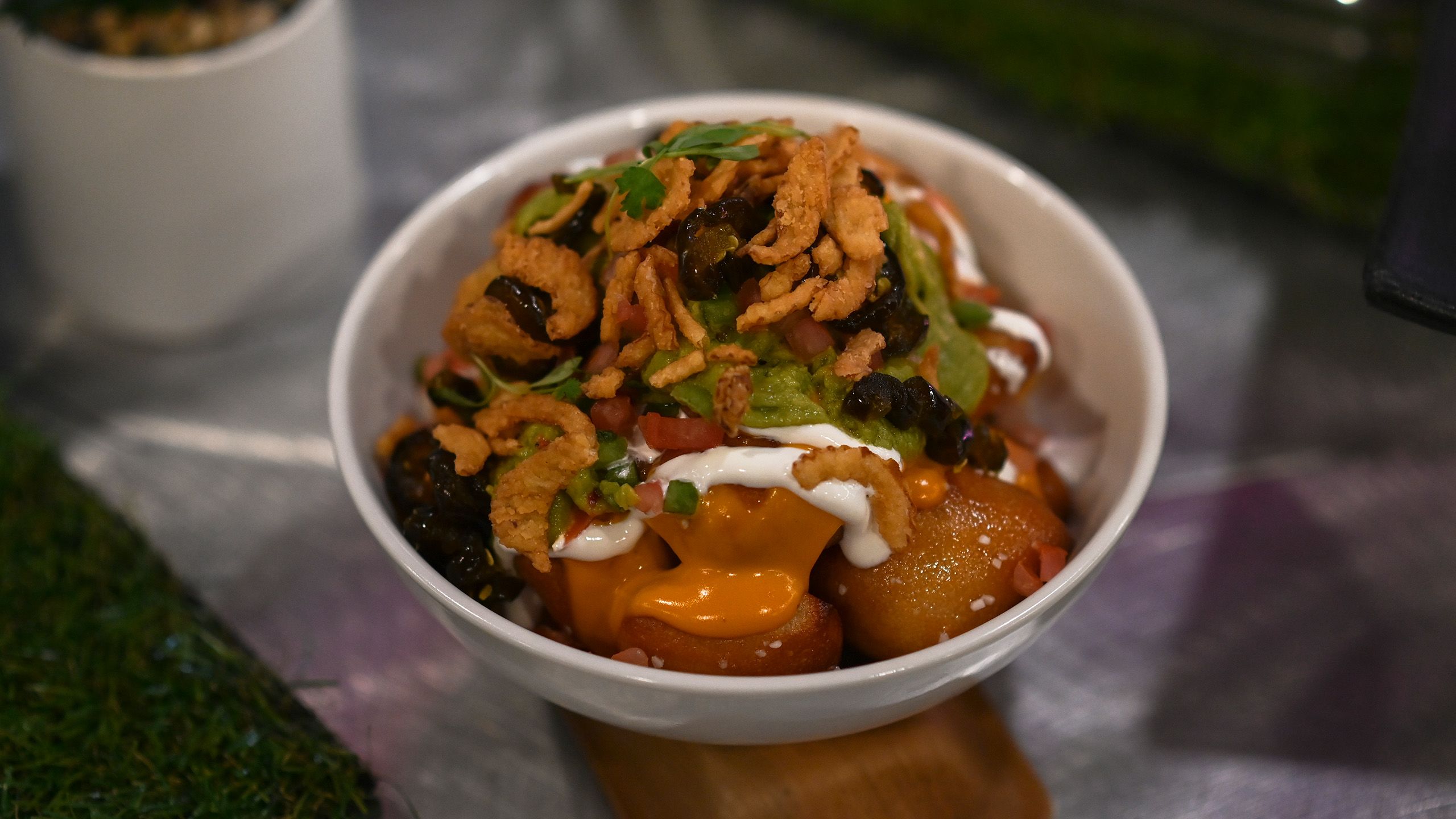 Ben’s Pretzel Bites Nachos (VG)