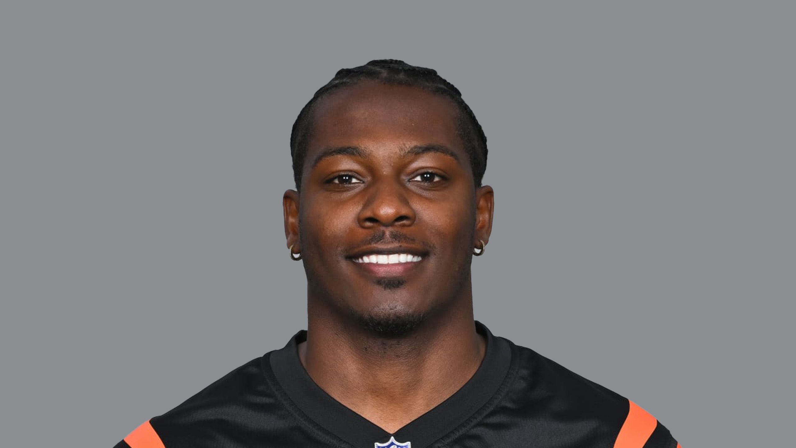 ILB Akeem Davis-Gaither