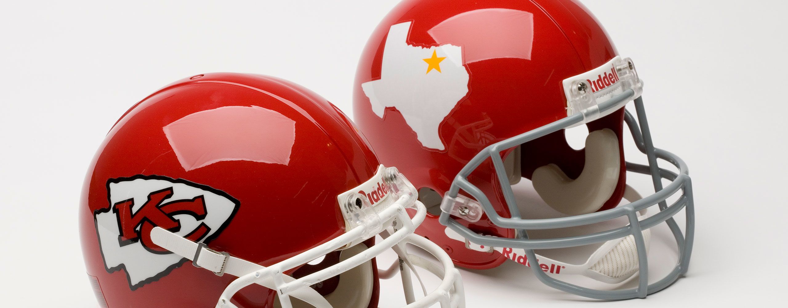Chiefs-helmet-Dallas-Texans-helmet