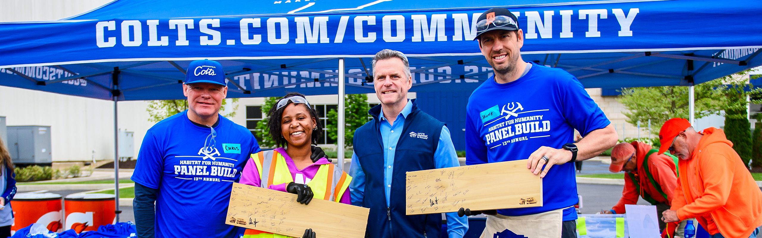 26-header-habitat-panel-build