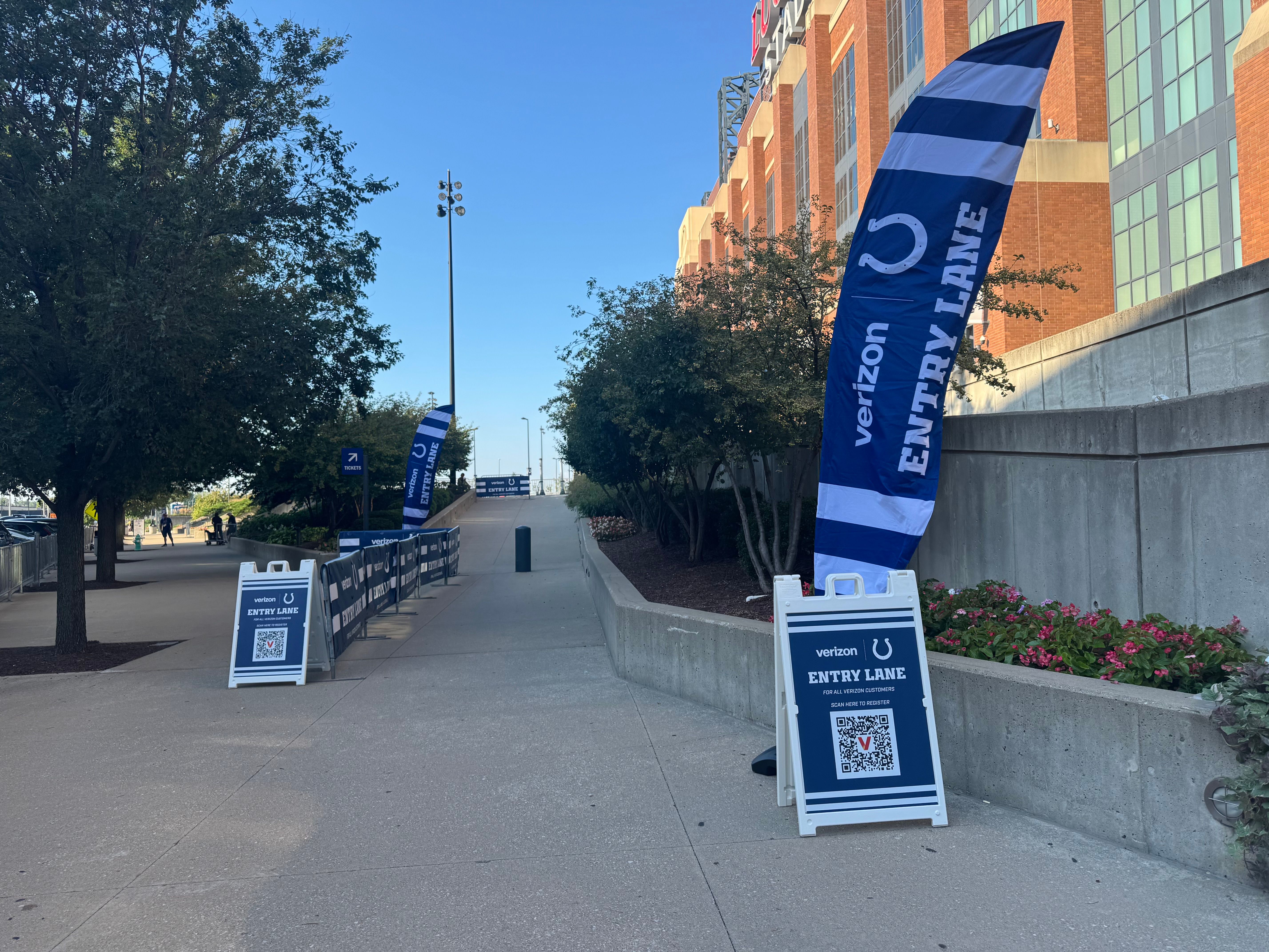 Unlock Access to the Verizon Priority Lane at the East Gate!