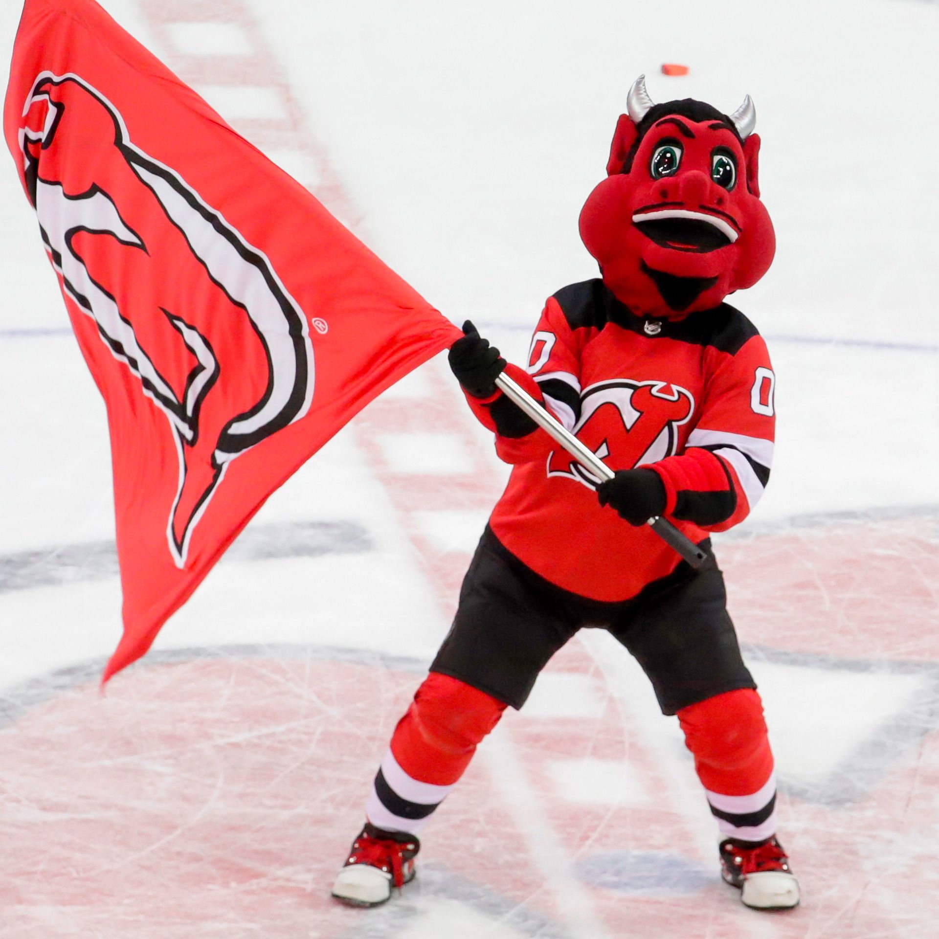 2026-Birthday-Bash-Guests-NJDevil-1x1