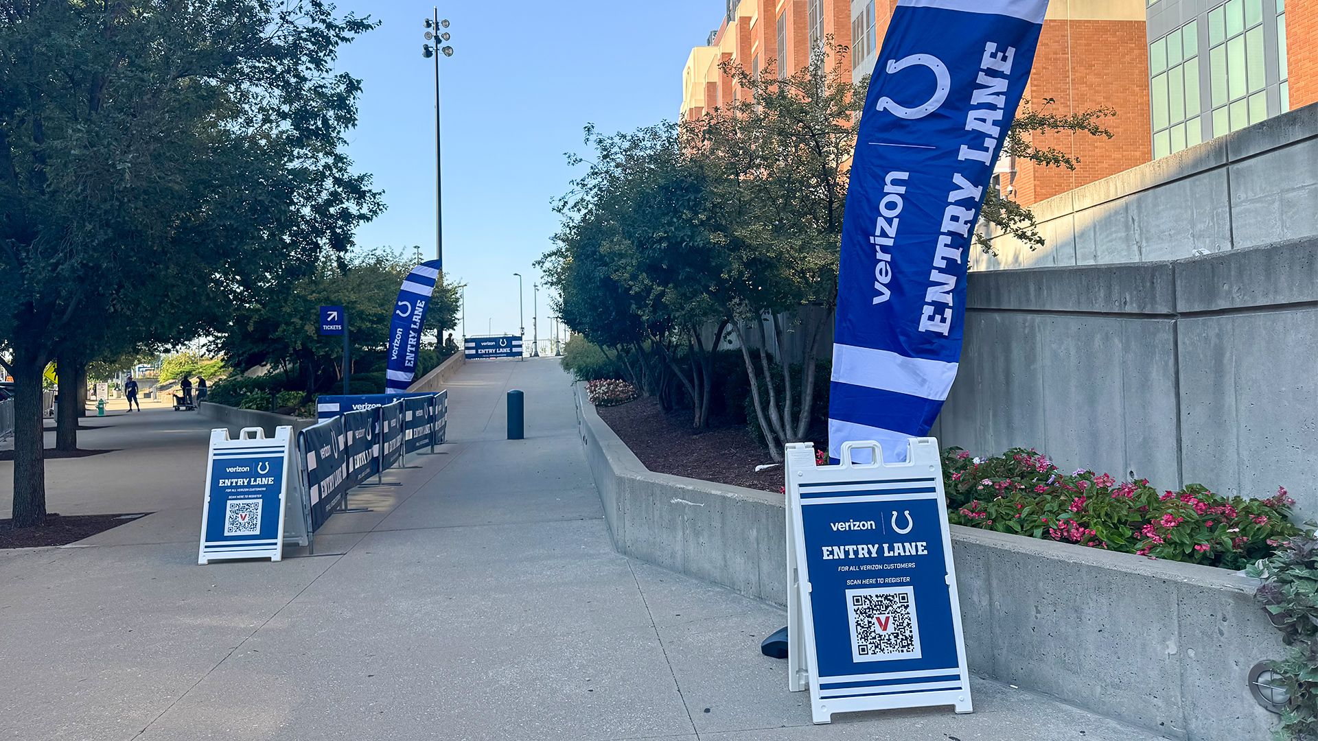 Unlock Access to the Verizon Priority Lane at the East Gate!