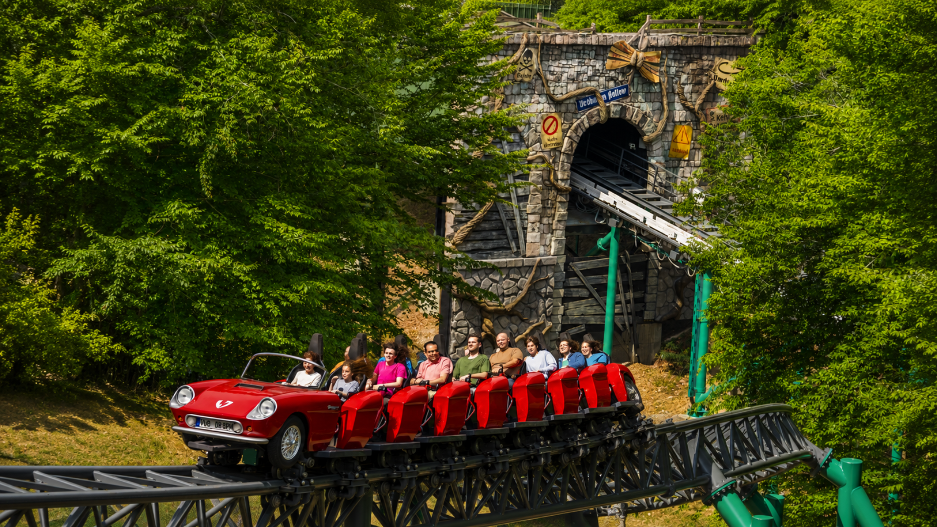 BUSCH GARDENS®