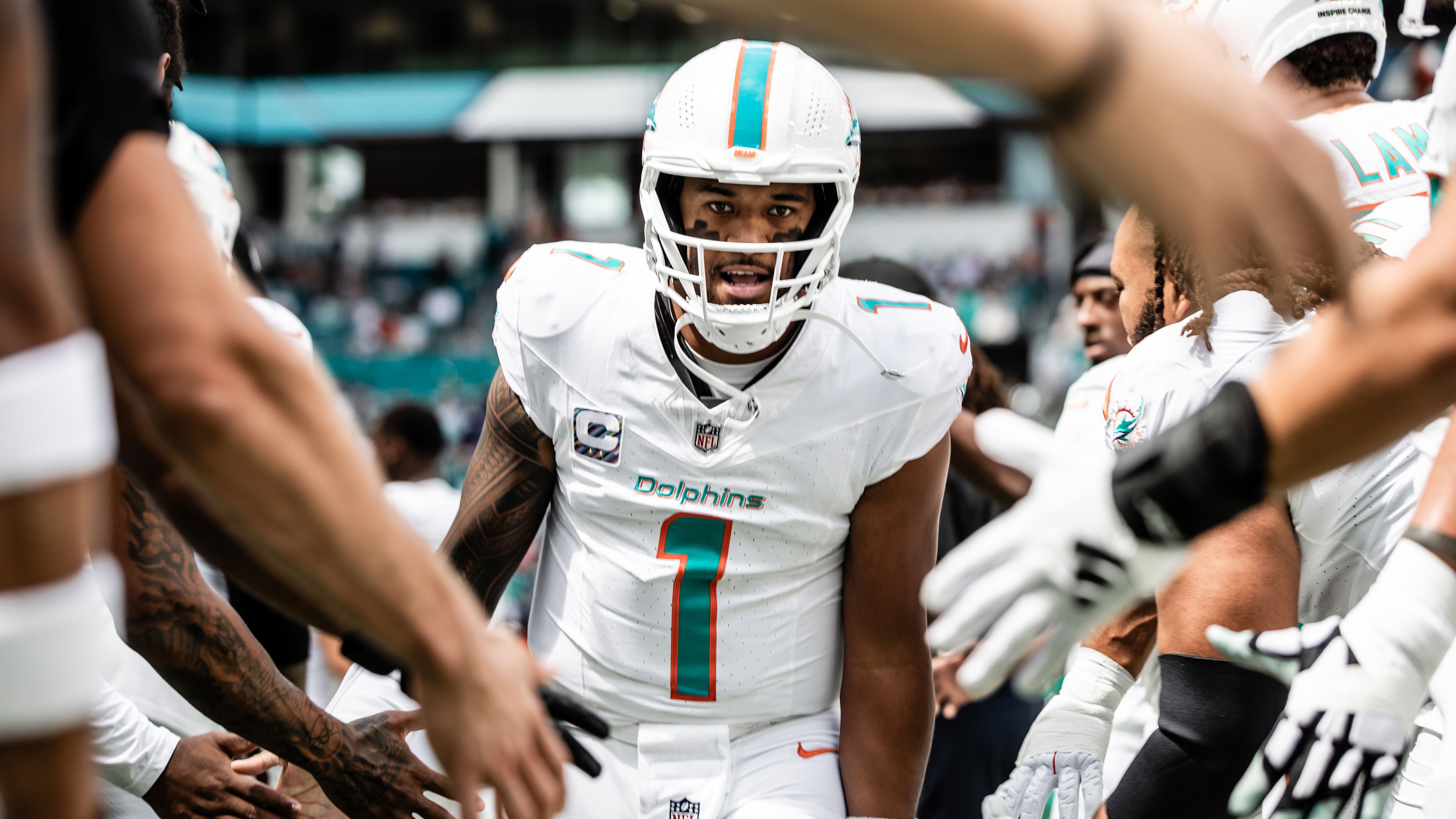 Photo of Dolphins Player Tua