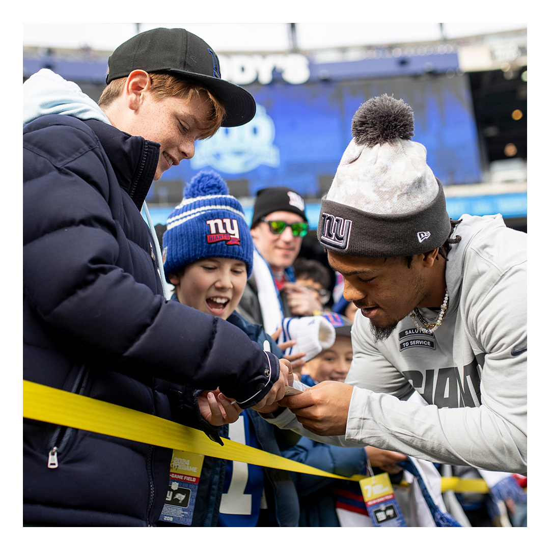 Pregame field pass opportunities