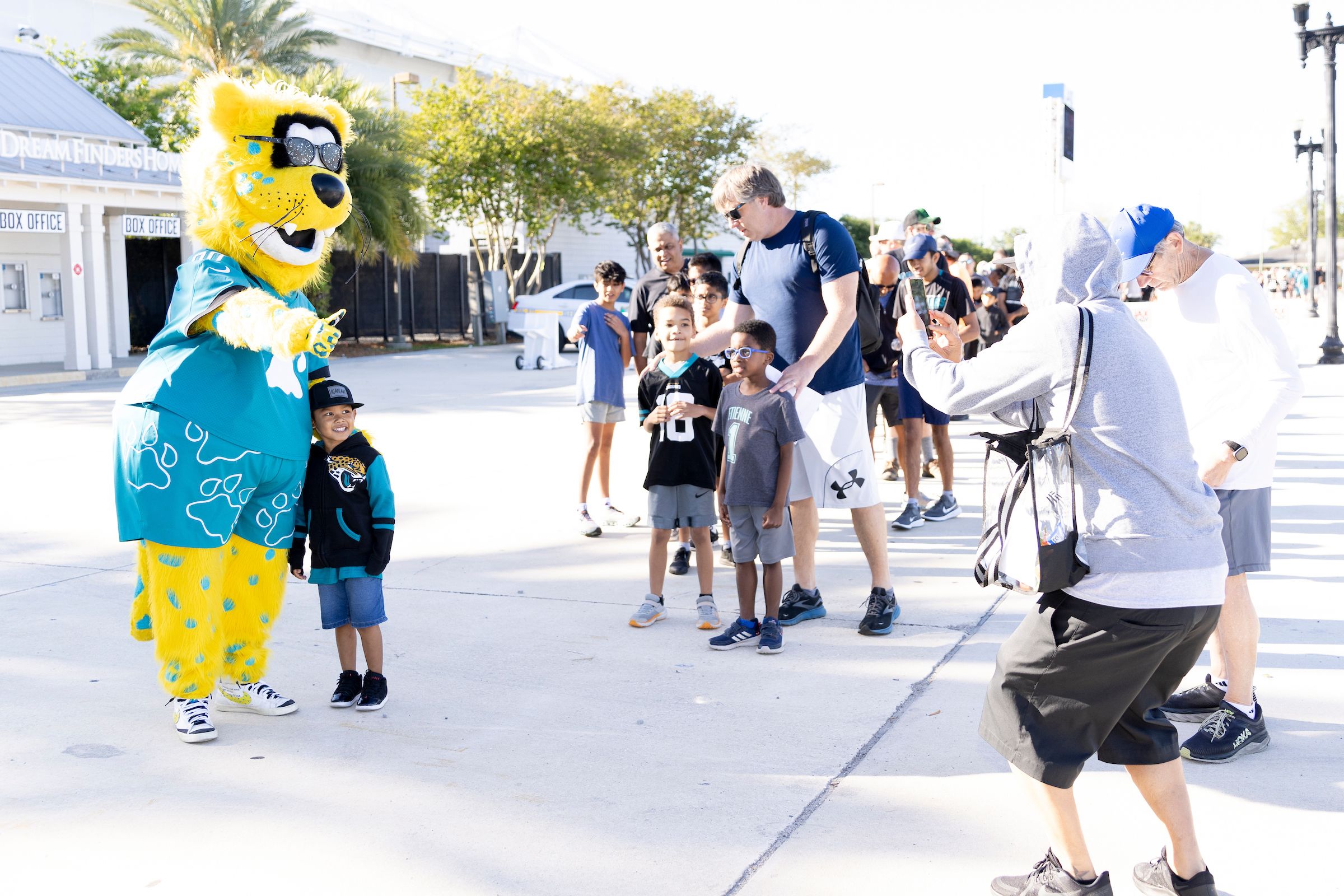 Jaxson de Ville Drop Ins 🎉