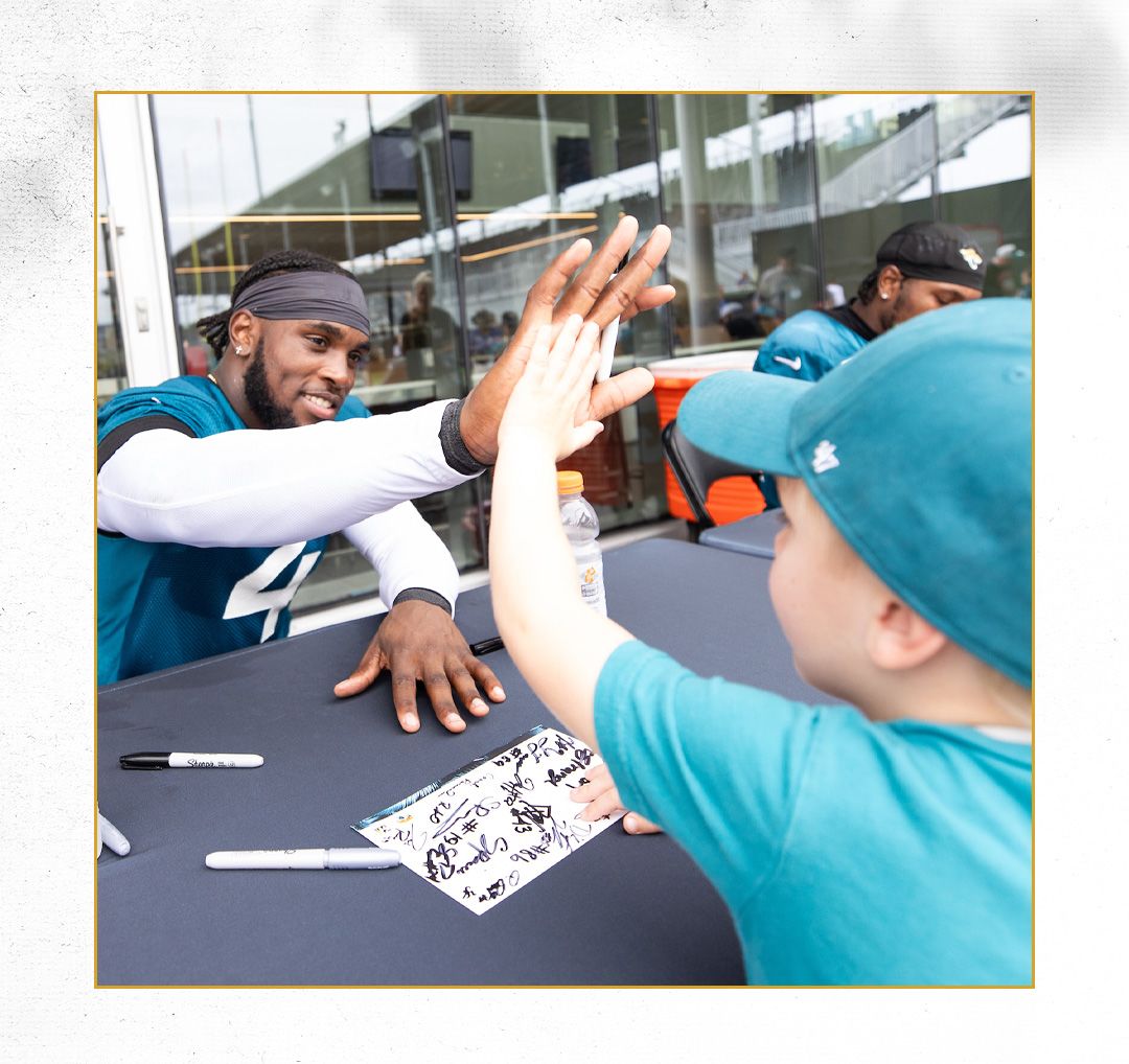 Autograph Opportunities