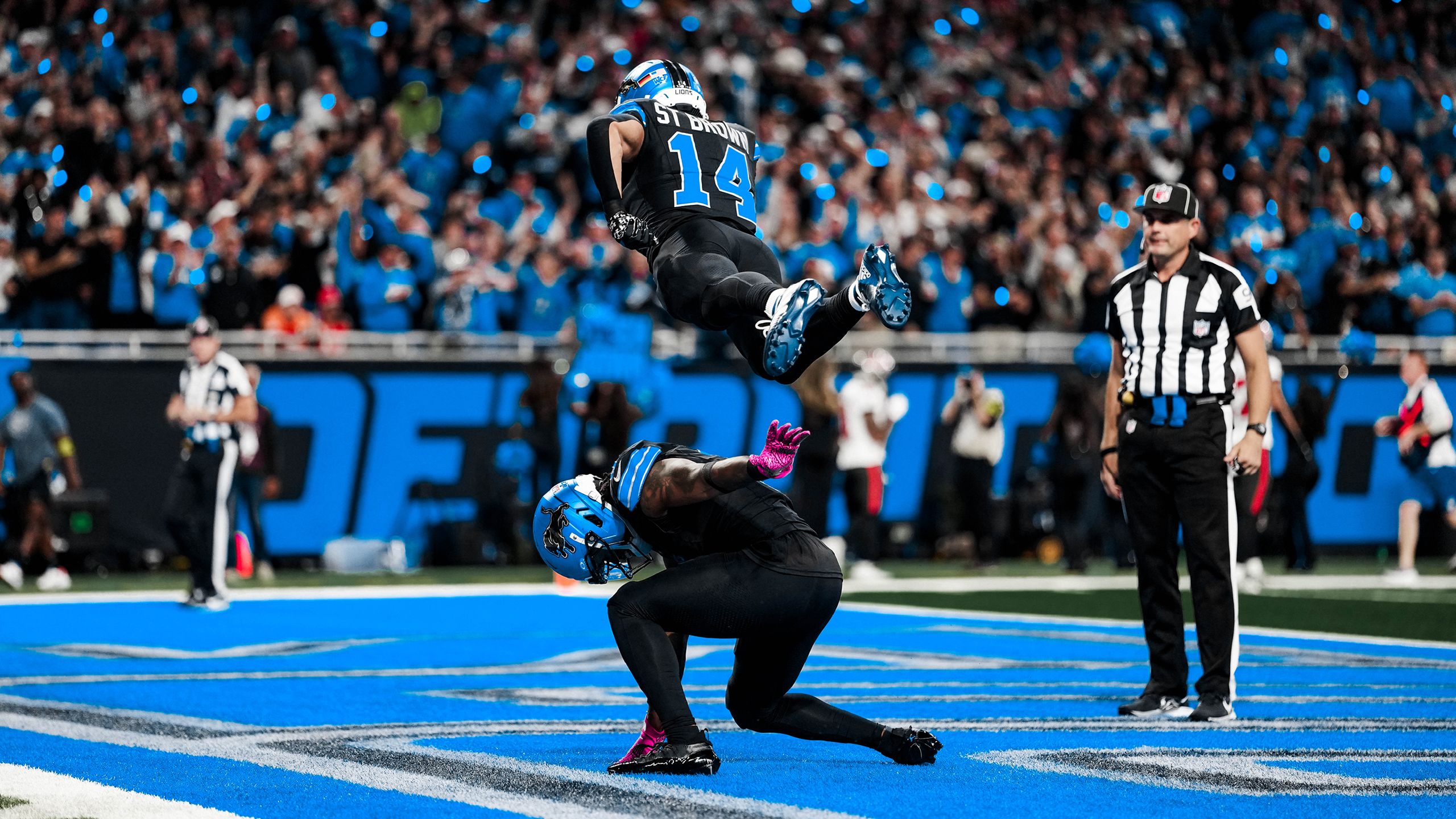 2025 Suiteholder Holiday Auction - WEB IMAGES 17