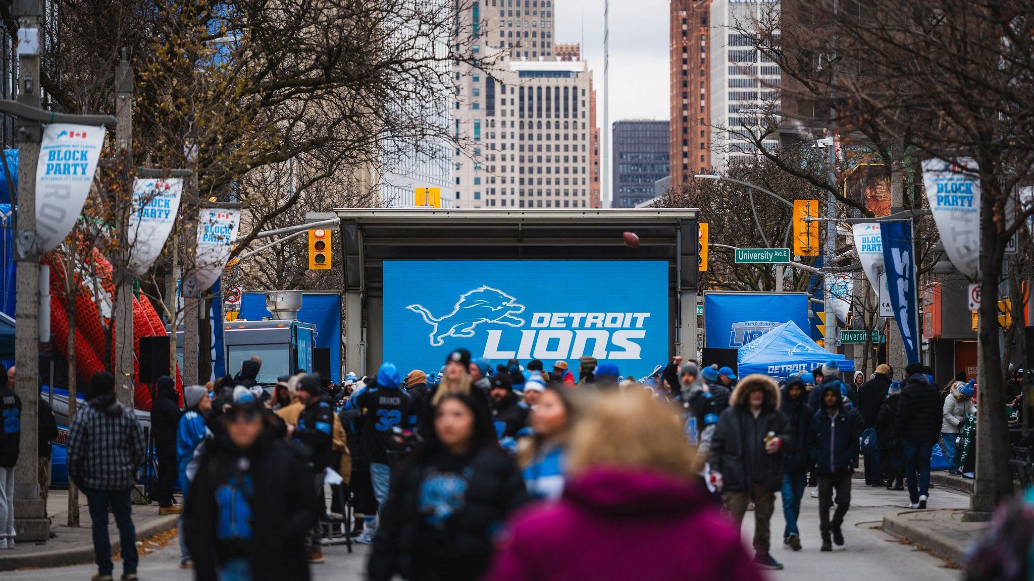 Windsor-Thanksgiving-Day-Classic-Watch-Party