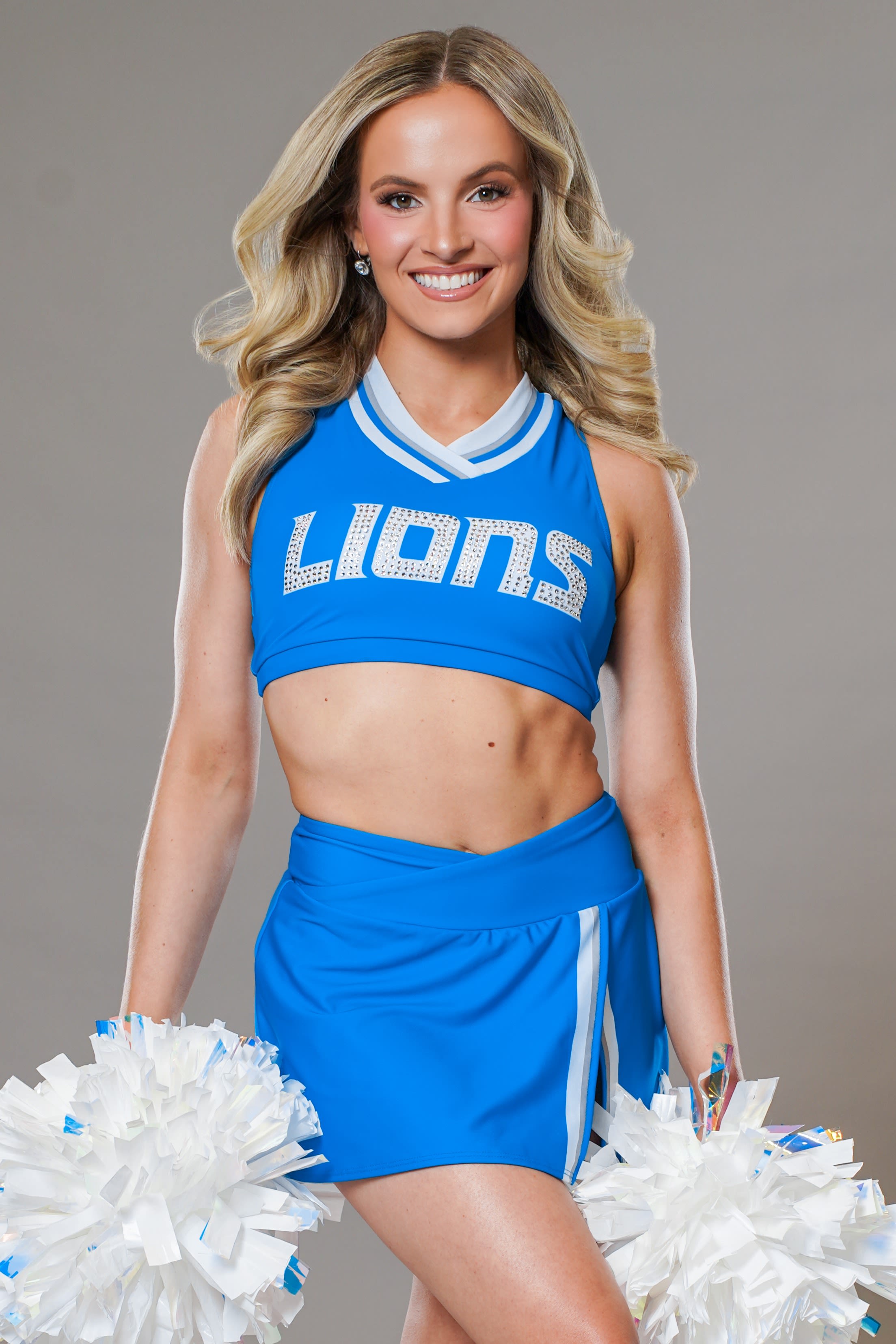 Headshot of Detroit Lions Cheerleader Anna