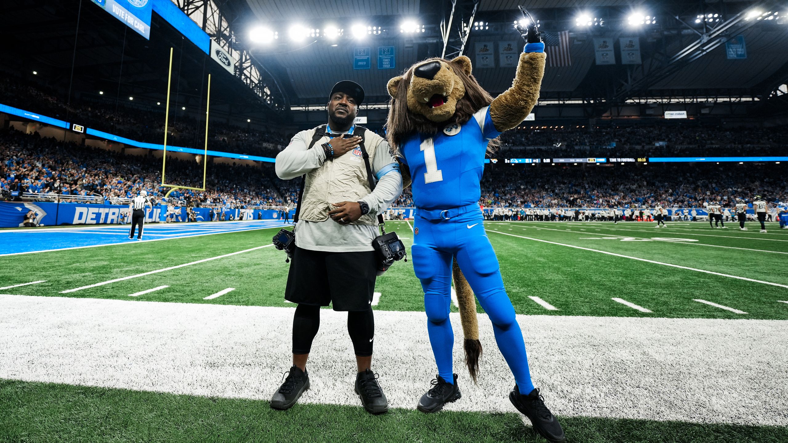 salute-service-award