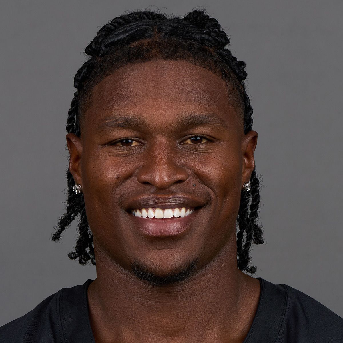 Darnay Holmes