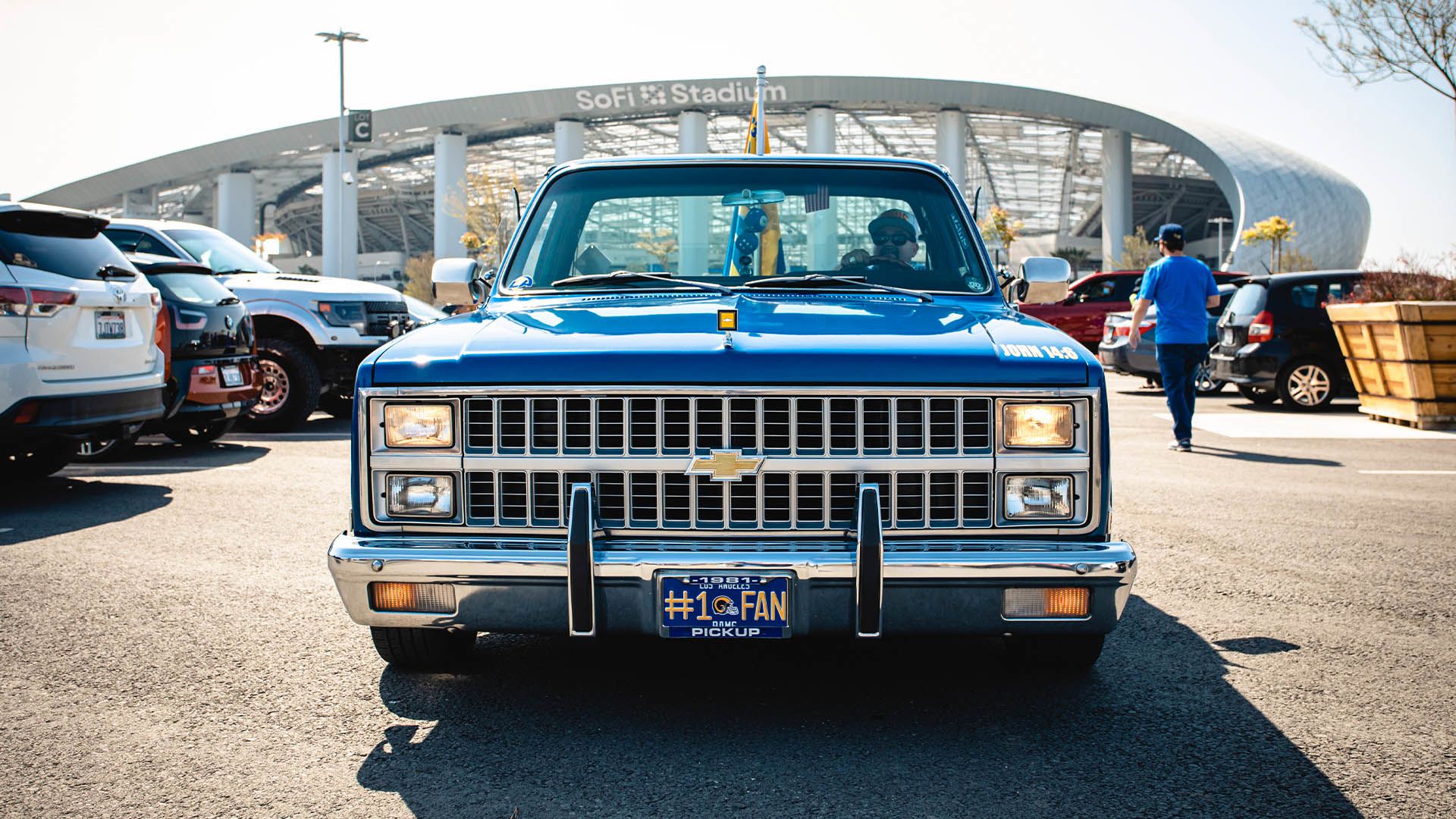 2025-renewals-parking-priority