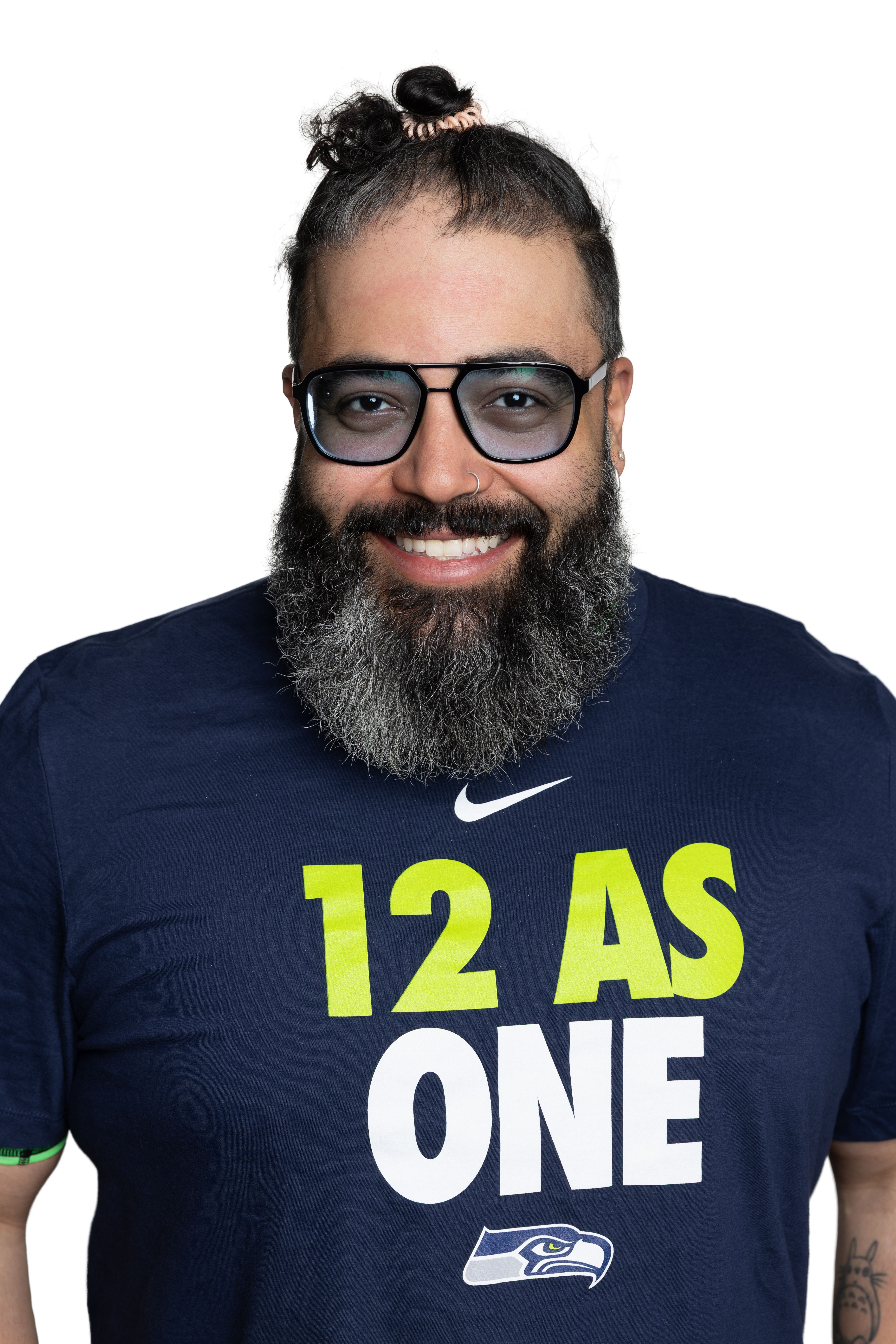 A headshot of Blake Saunders