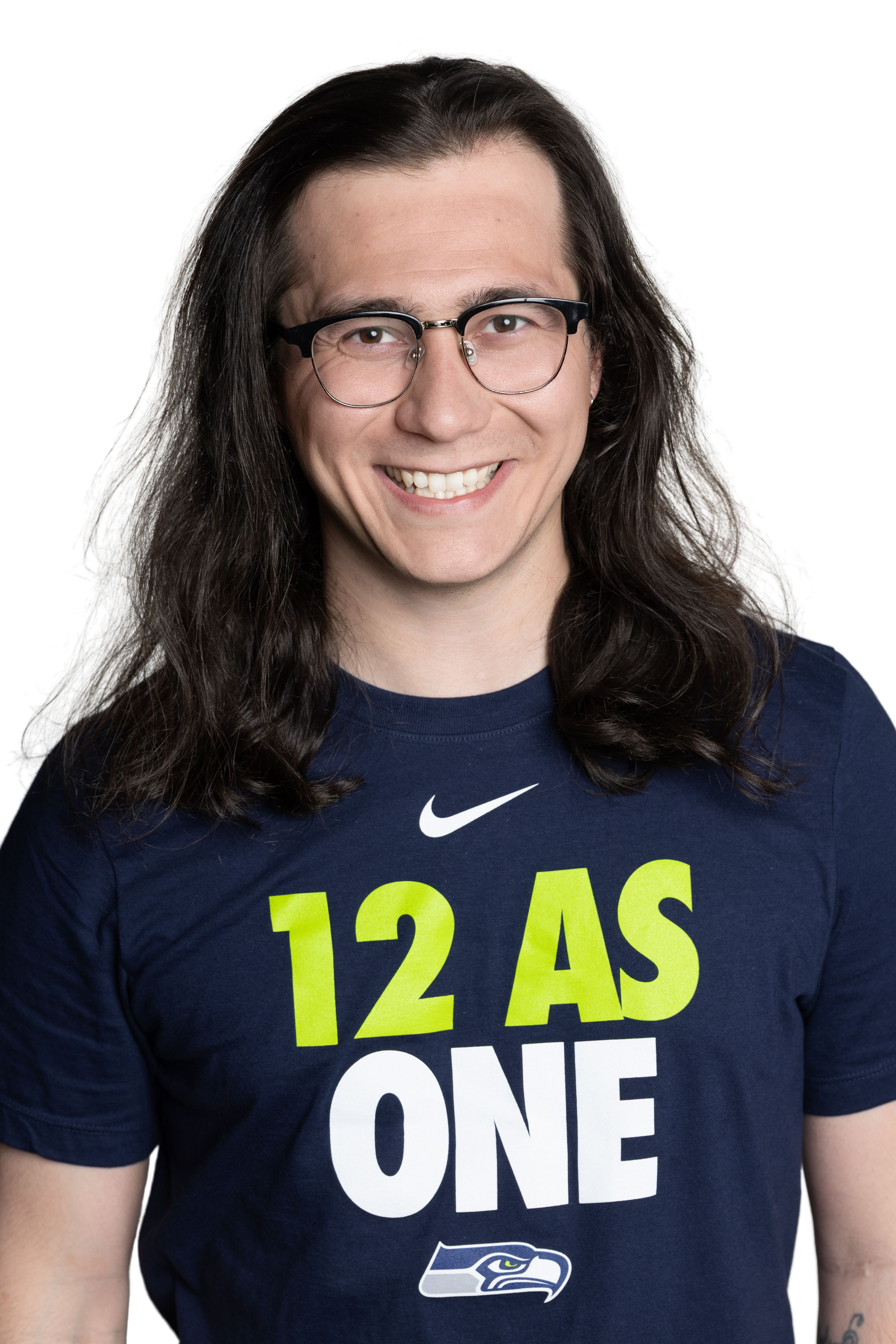 A headshot of Isaac Cuellar