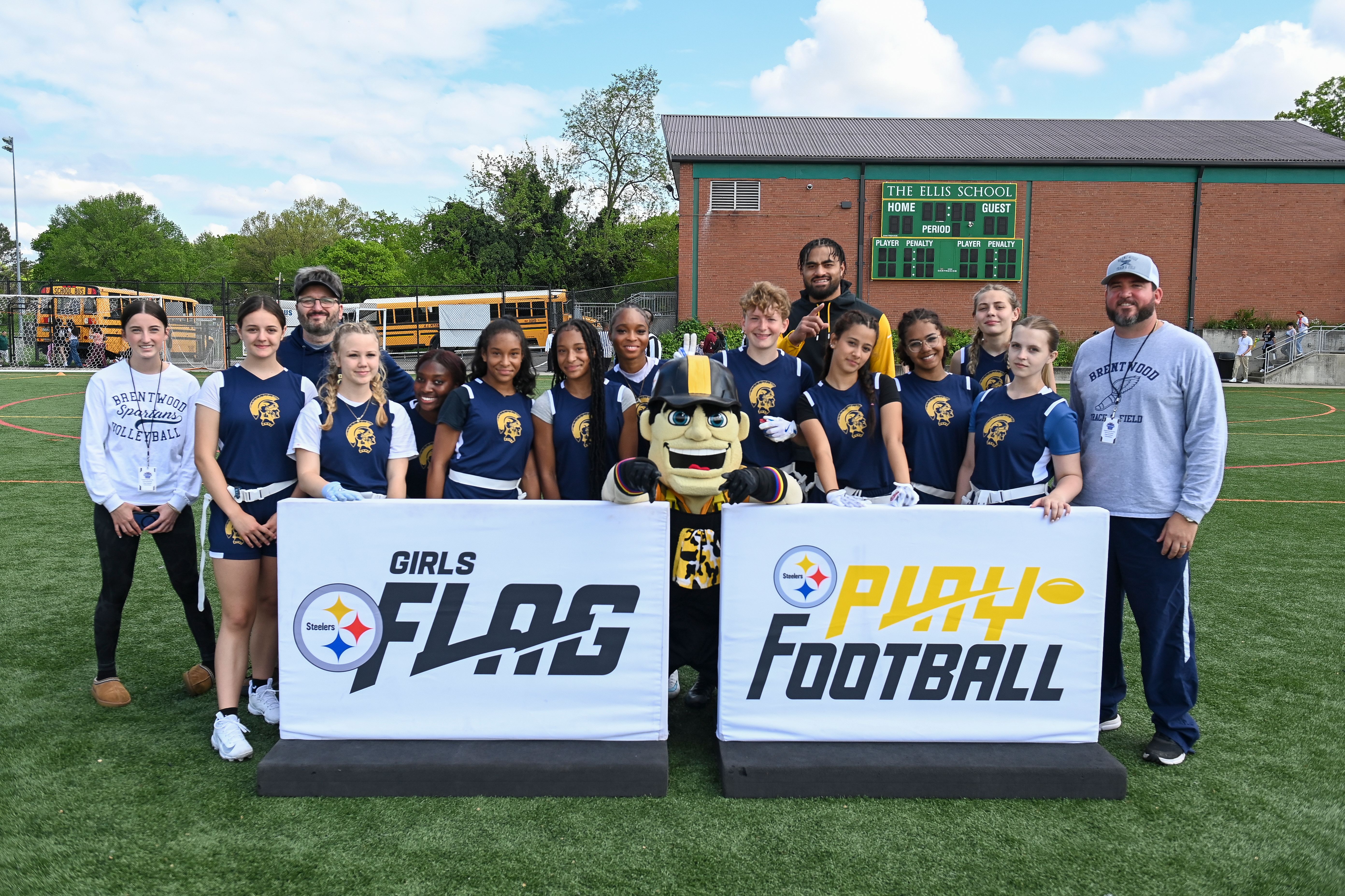 Week 5 of the Steelers’ Girls High School Flag Football season on Sunday, May 4, 2025 at The Ellis School. (Brad Oskowski / Pittsburgh Steelers)