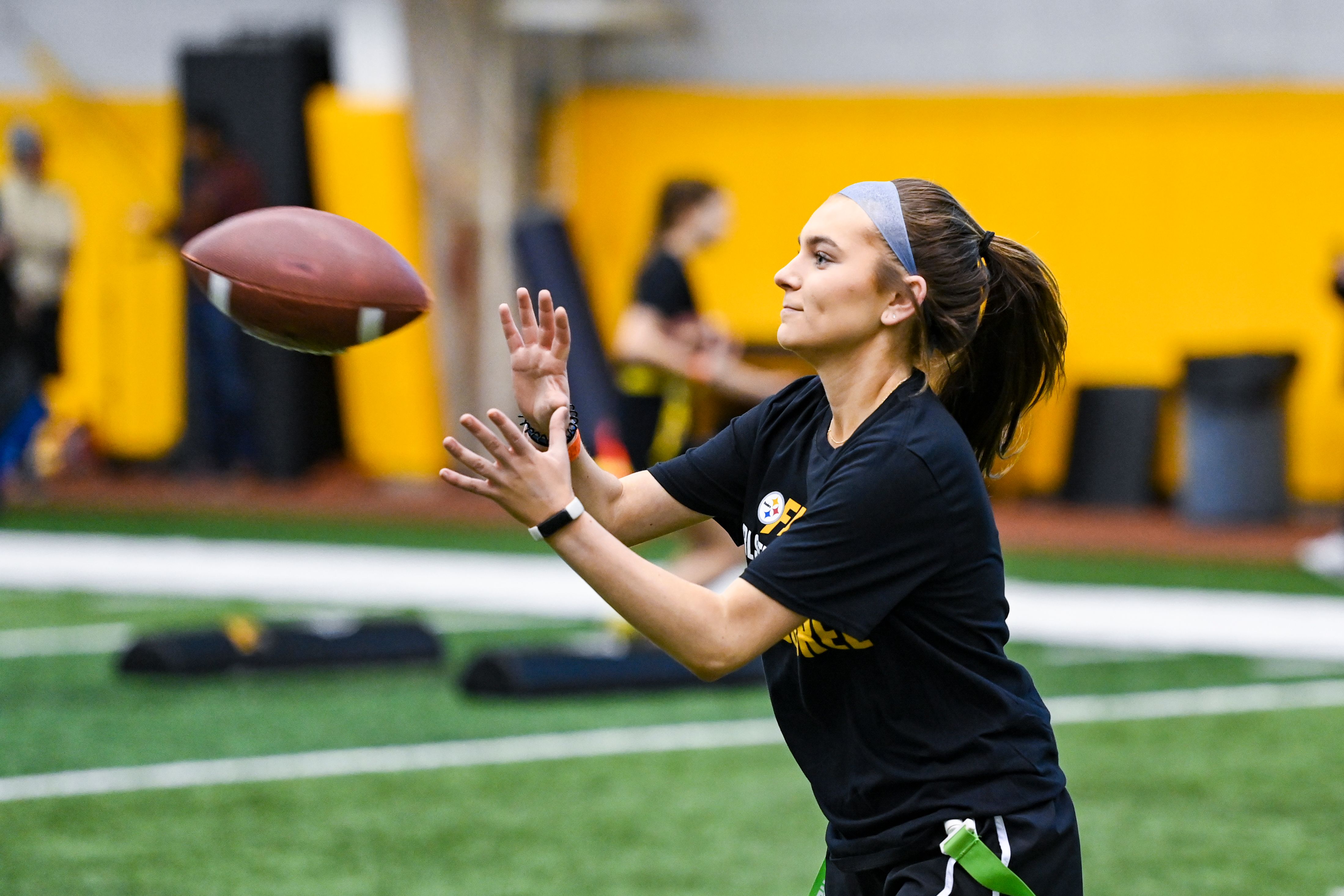 The Steelers host a 2023 Girl’s Flag Football Jamboree at the UPMC Rooney Sports Complex Sunday, Feb. 26, 2023 in Pittsburgh, PA. (Abigail Dean / Pittsburgh Steelers)