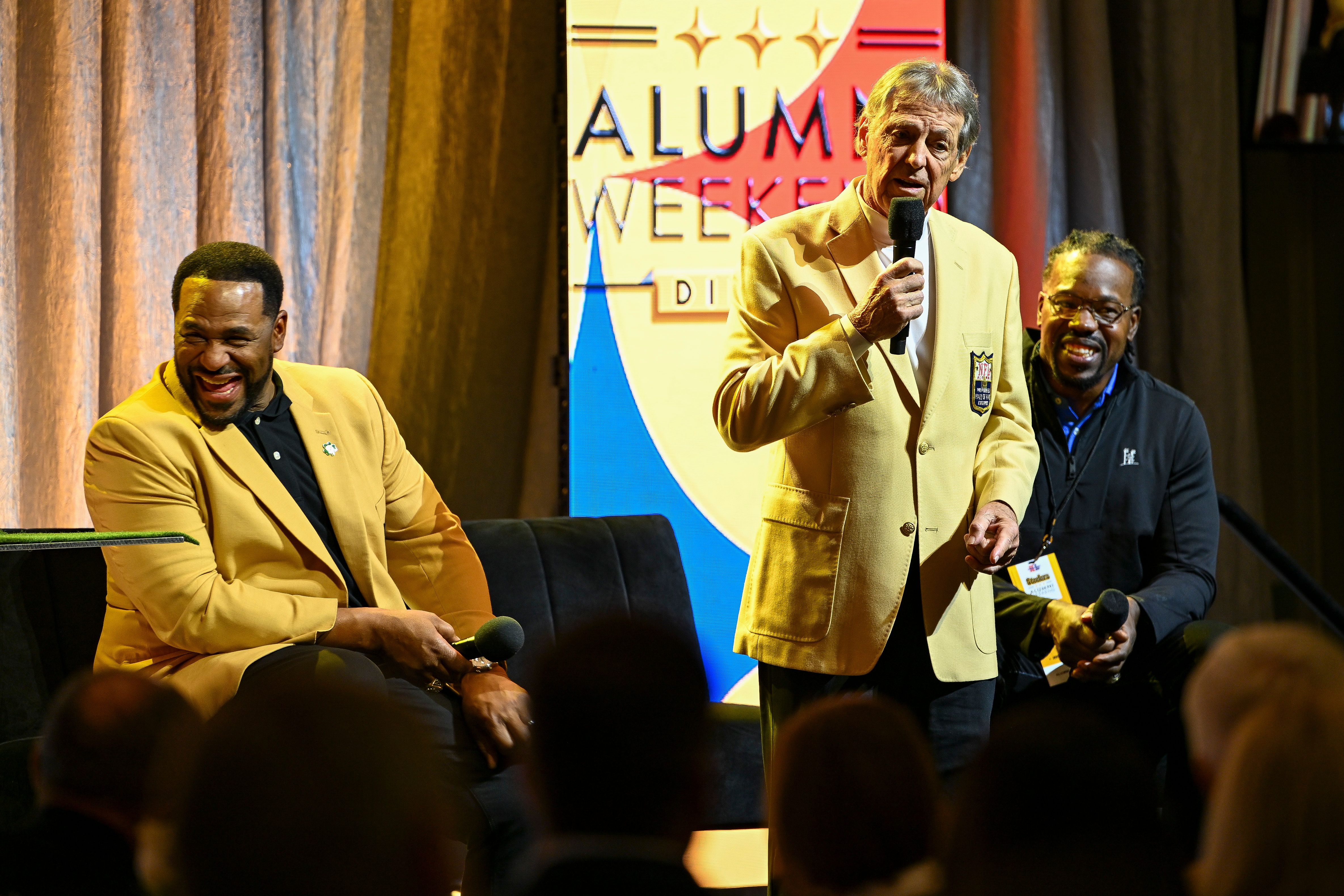 The Pittsburgh Steelers celebrated the 20th anniversary of Super Bowl XL during the Alumni Weekend Dinner at Acrisure Stadium benefitting the UPMC Sports Medicine Concussion Program, Saturday, Nov. 1, 2025 in Pittsburgh, PA. (Alysa Rubin / Pittsburgh Steelers)