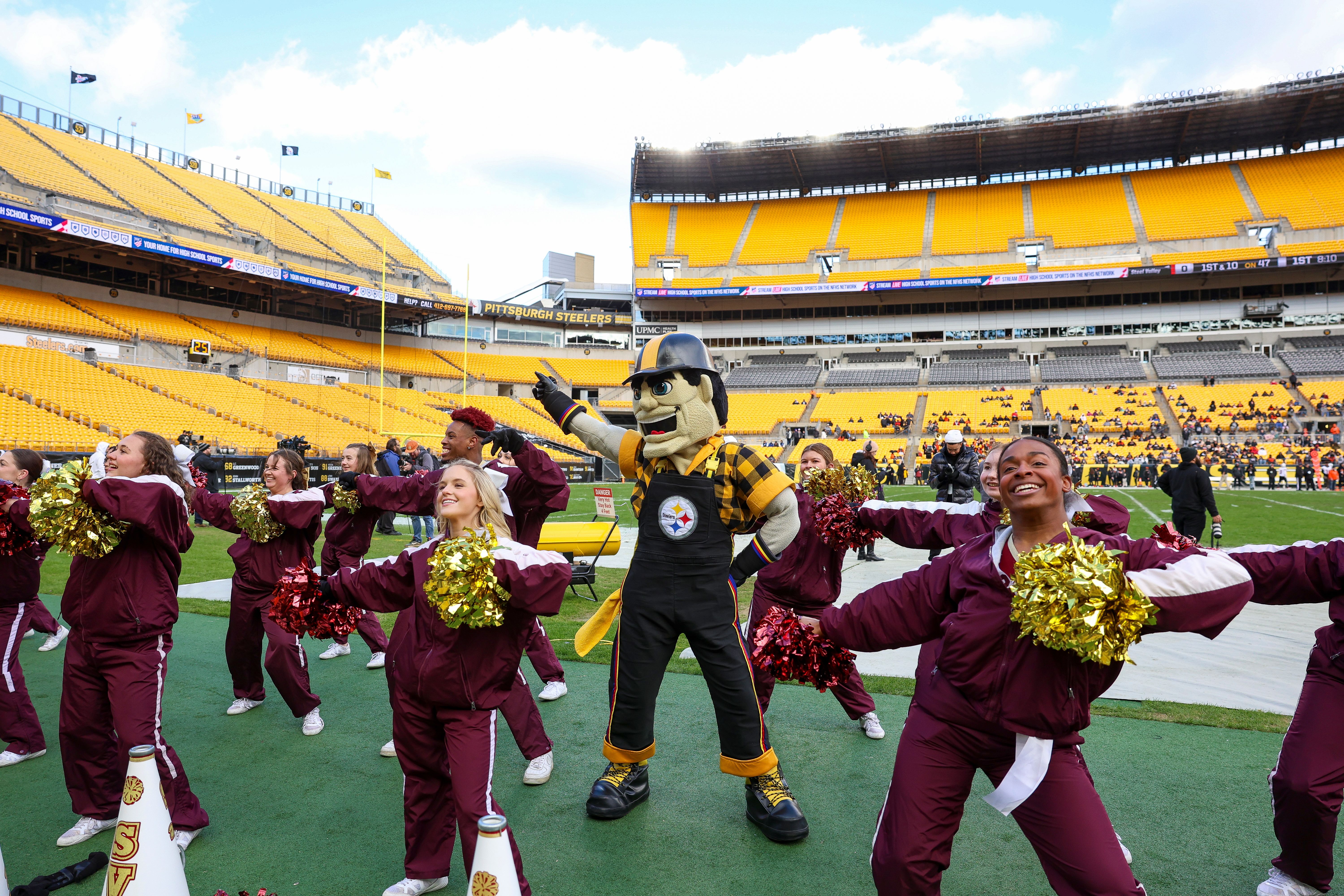 Beaver Falls Tigers and Steel Valley Ironmen play in the 2A WPIAL Football Championship at Acrisure Stadium, Friday, Nov. 24, 2023 in Pittsburgh, PA. (Mariah Wild / Pittsburgh Steelers)