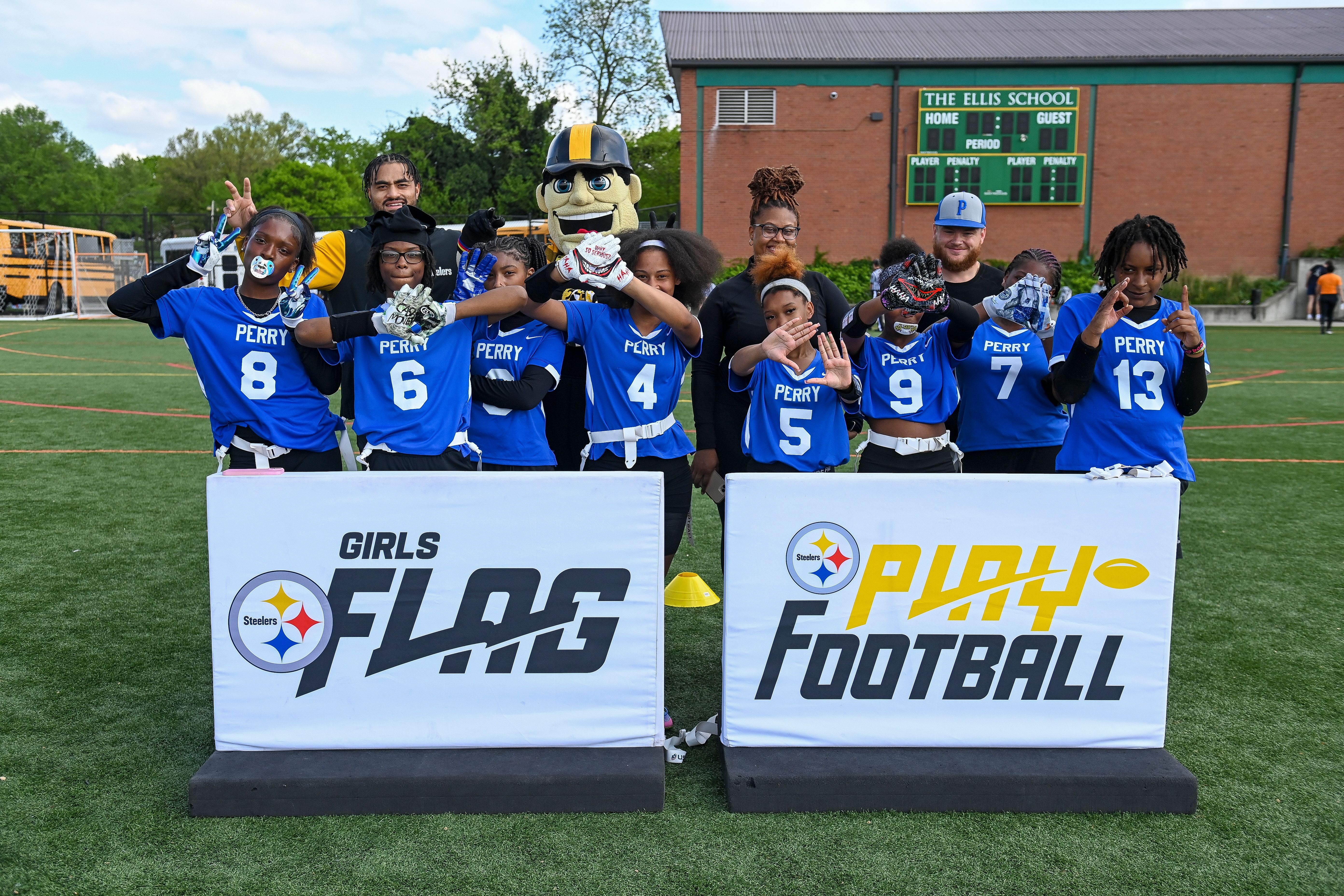 Week 5 of the Steelers’ Girls High School Flag Football season on Sunday, May 4, 2025 at The Ellis School. (Brad Oskowski / Pittsburgh Steelers)