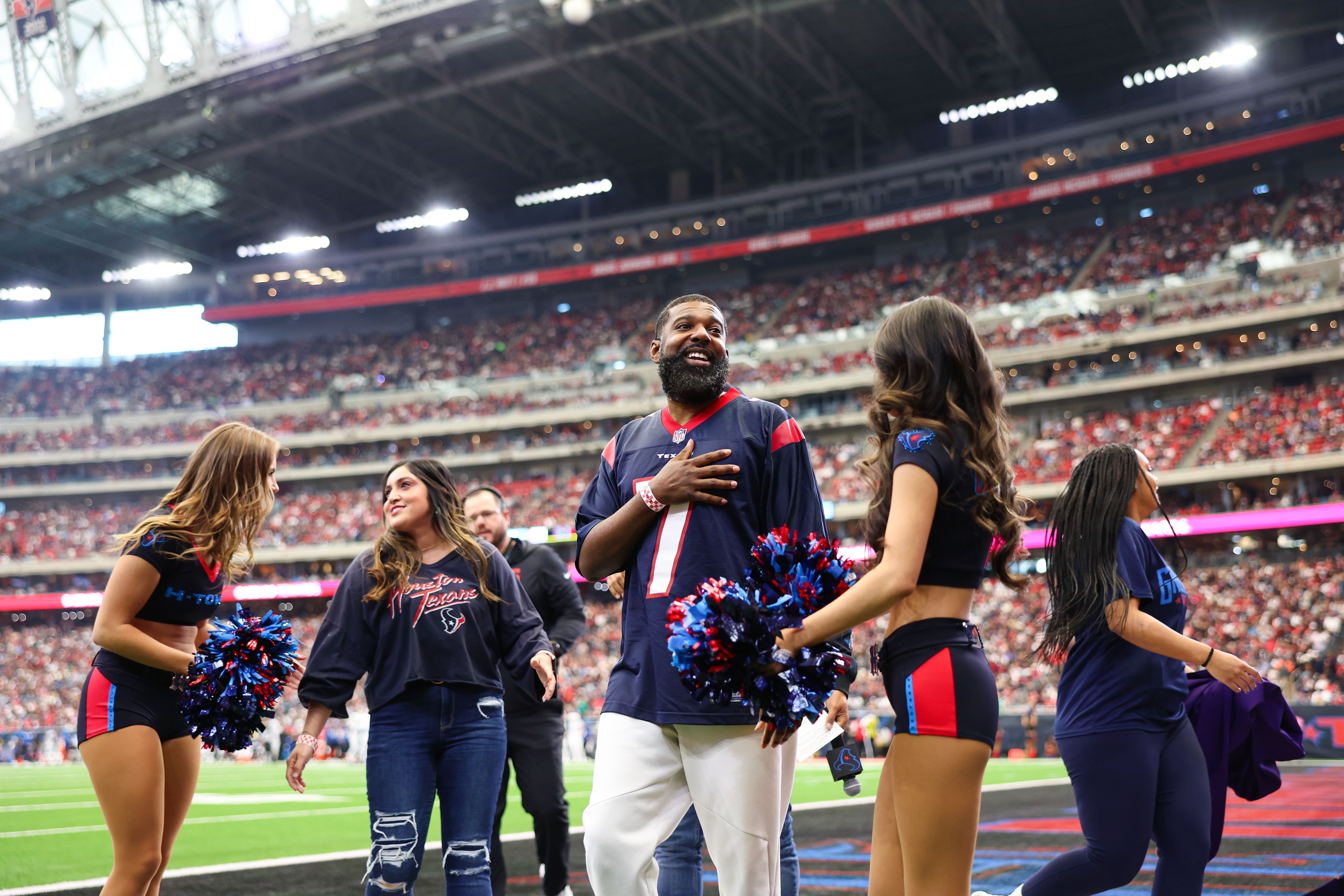 Jassmin Benitez and JeDonne Williams