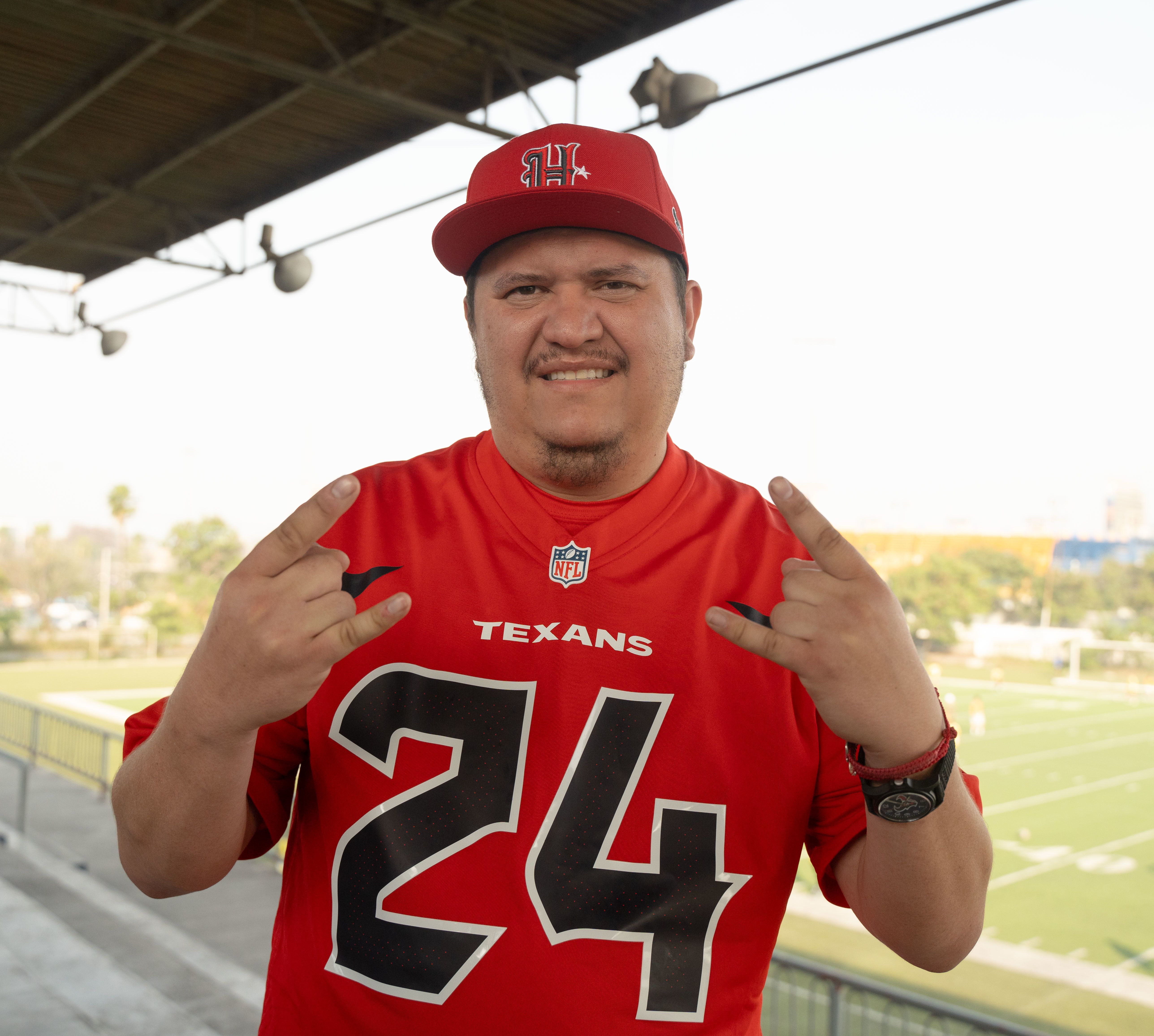 Texans IFOTY24 Roberto Elizondo