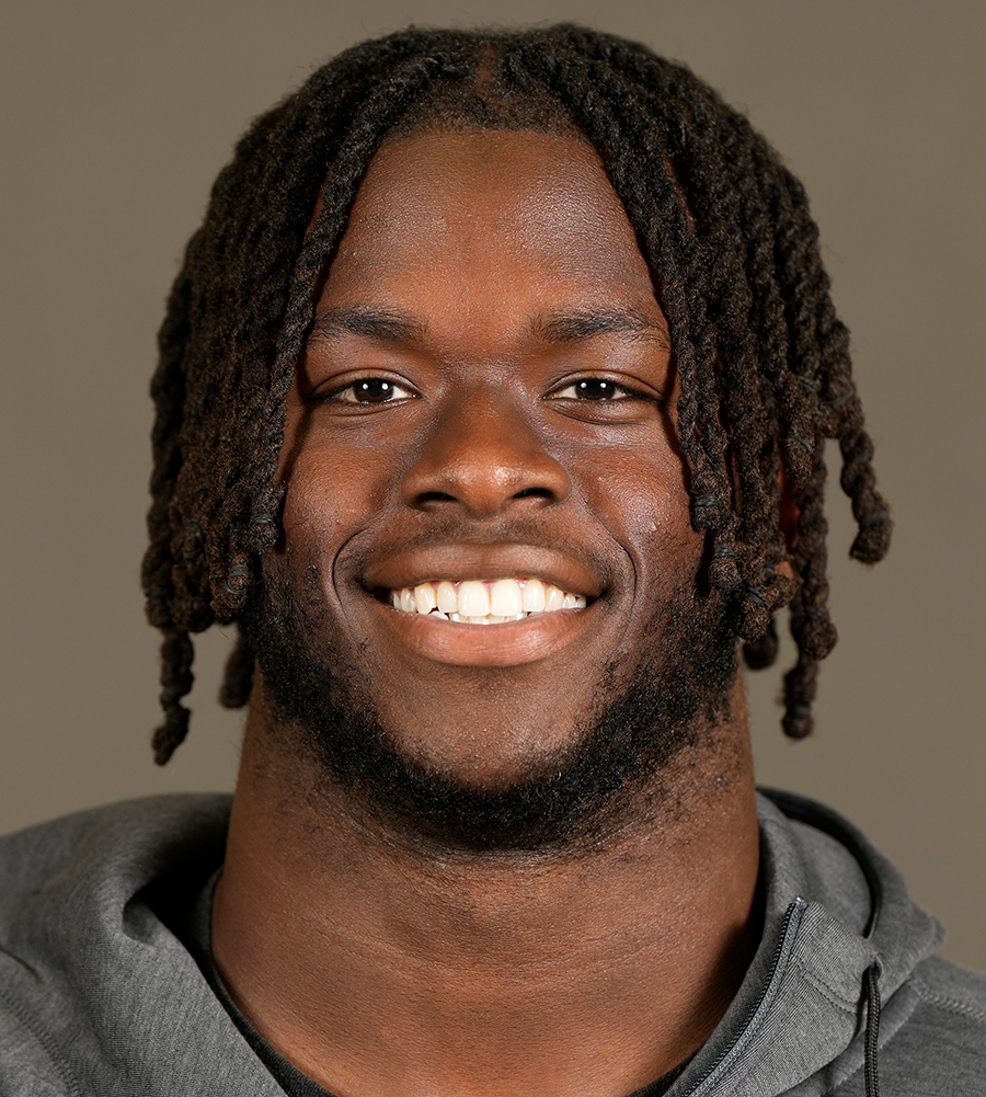 combine-headshot-_0008_ol_18_Fashanu_Olu_2012