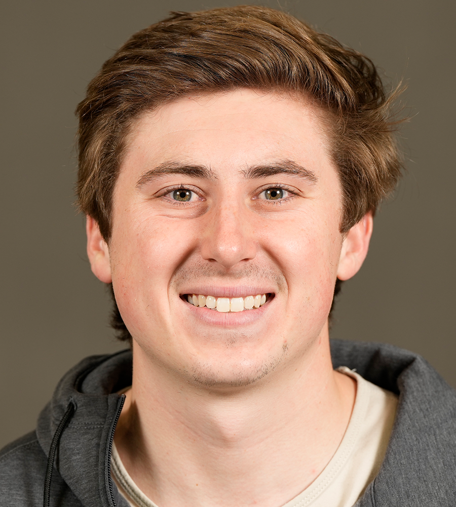 combine-headshot-_0000_pk_05_Reichard_Will_2043