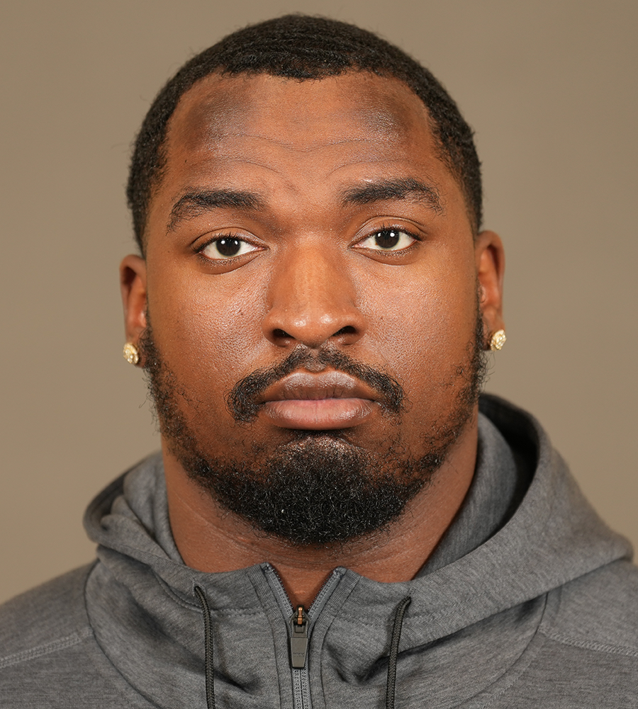 combine-headshot-_0003_dl05_Eboigbe_Justin_223