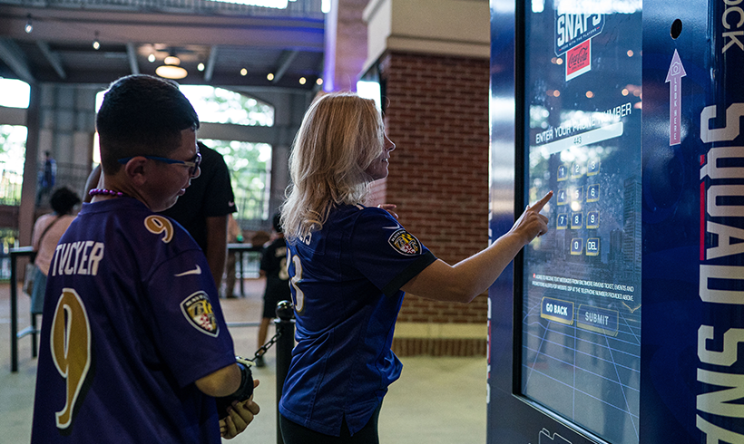 Squad Snaps virtual photo experience