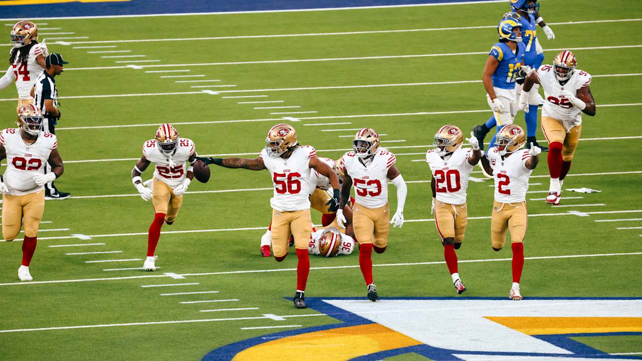 Trevis Gipson Forces Turnover on Rams Mishandled Handoff