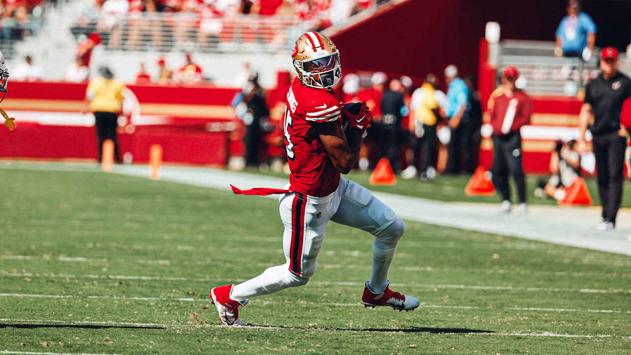 Jauan Jennings Dodges Cardinals Defender for a 13-Yard Gain