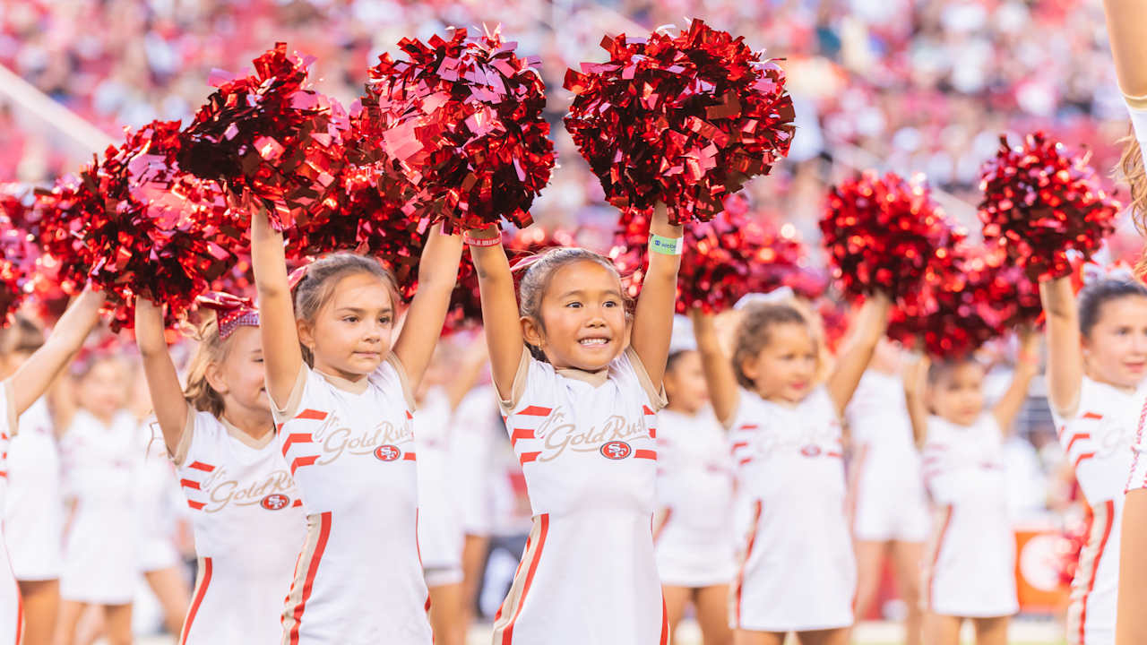 49ers Jr. Gold Rush Cheerleaders Take the Field