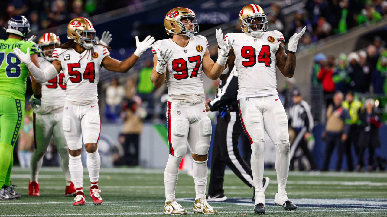 Seattle Seahawks vs. San Francisco 49ers Game Images (Week 12)