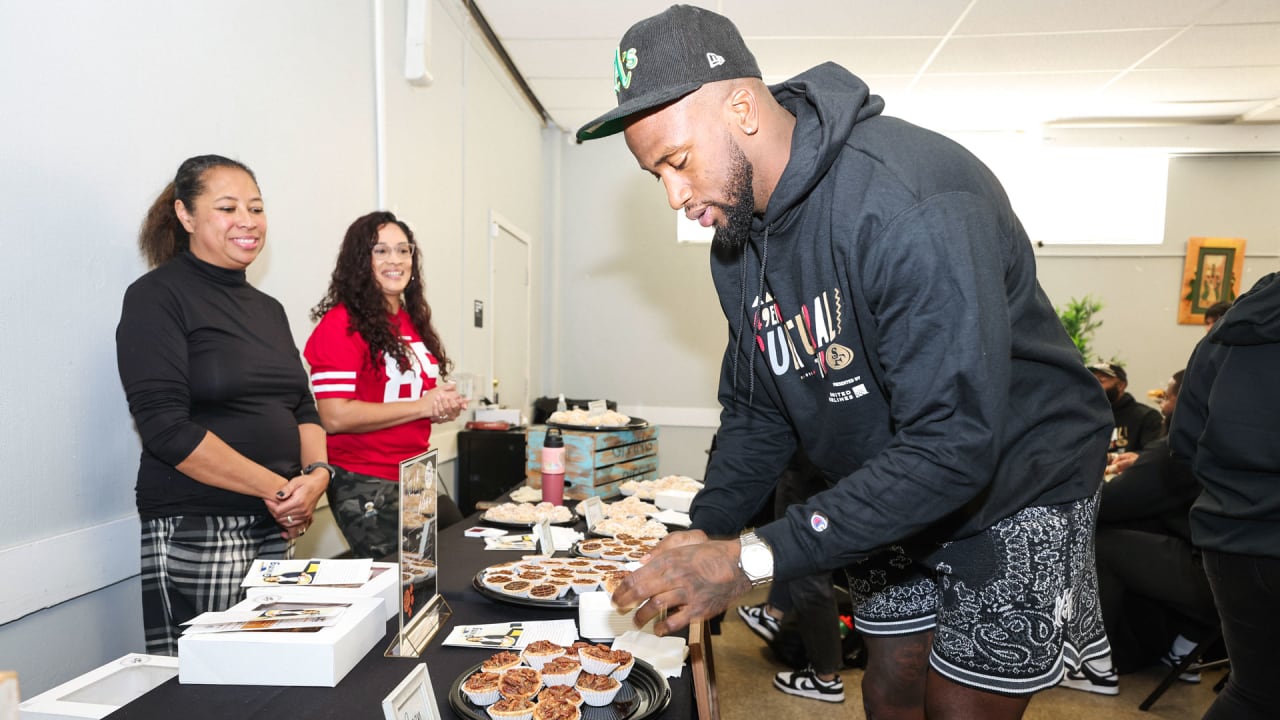 49ers Players Join Local High School Students for a Cultural Tour of Black-Owned Restaurants - Vimarsana News