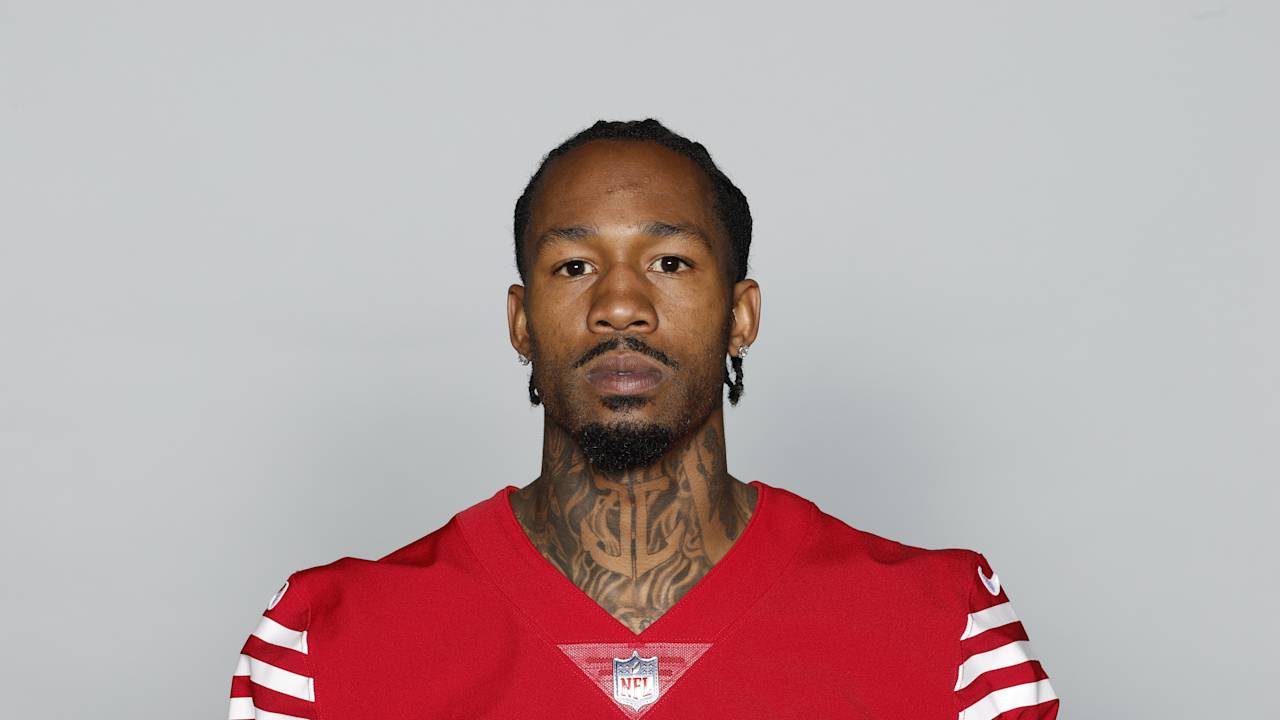 Jack Jones in the 49ers' red jersey during the 2026 season